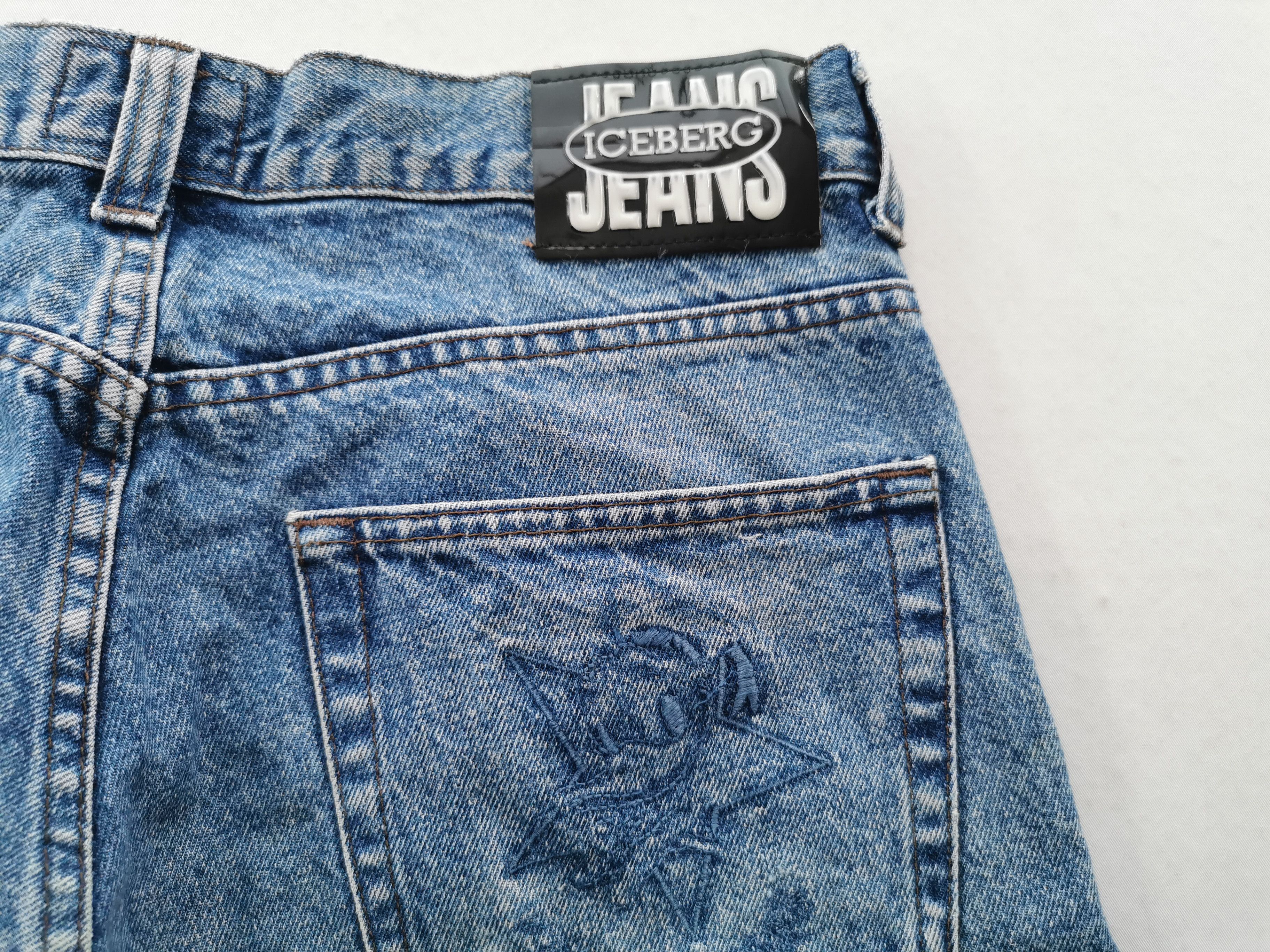 Vintage Iceberg Donald Duck Denim Made In Italy Size 32