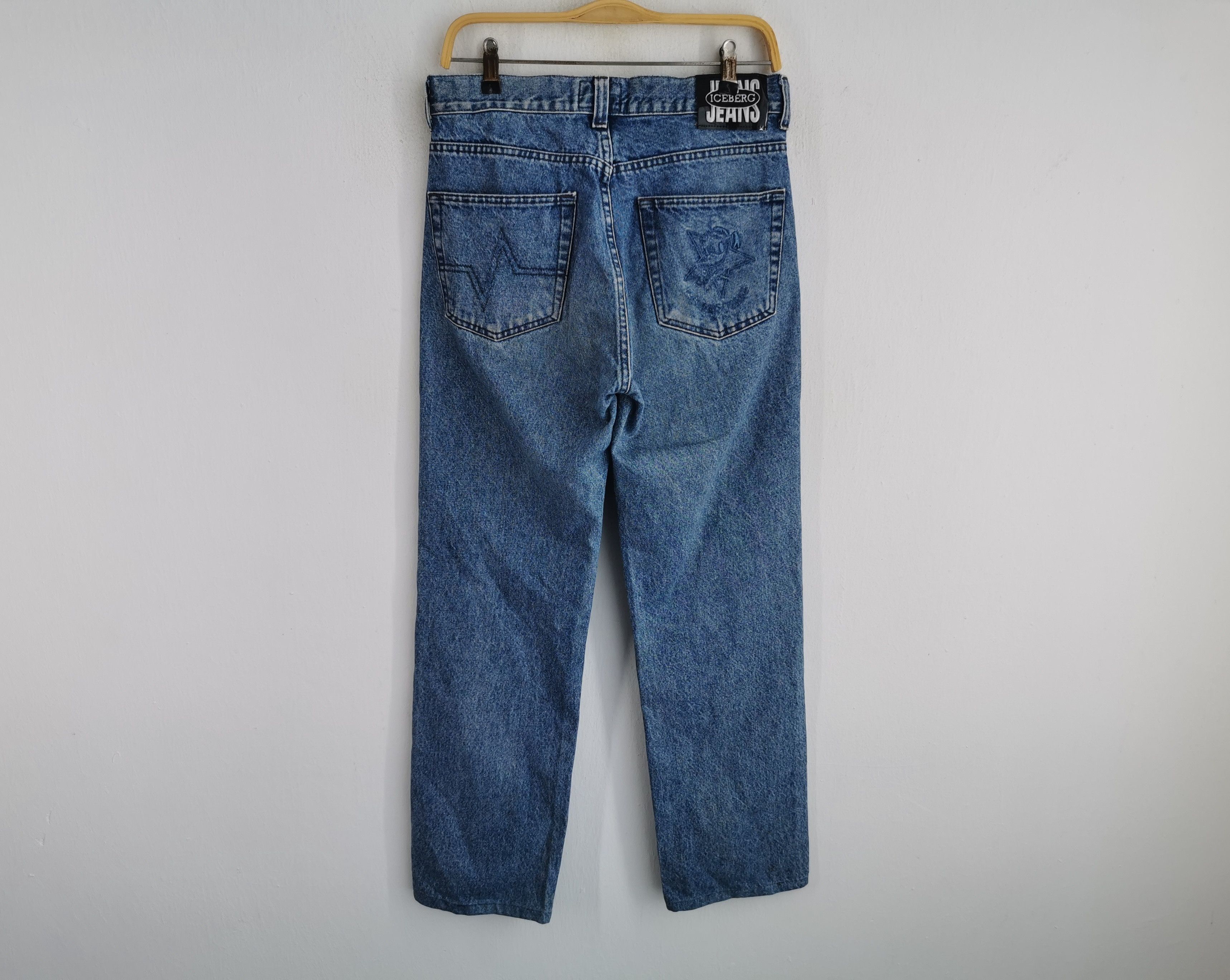 Vintage Iceberg Donald Duck Denim Made In Italy Size 32