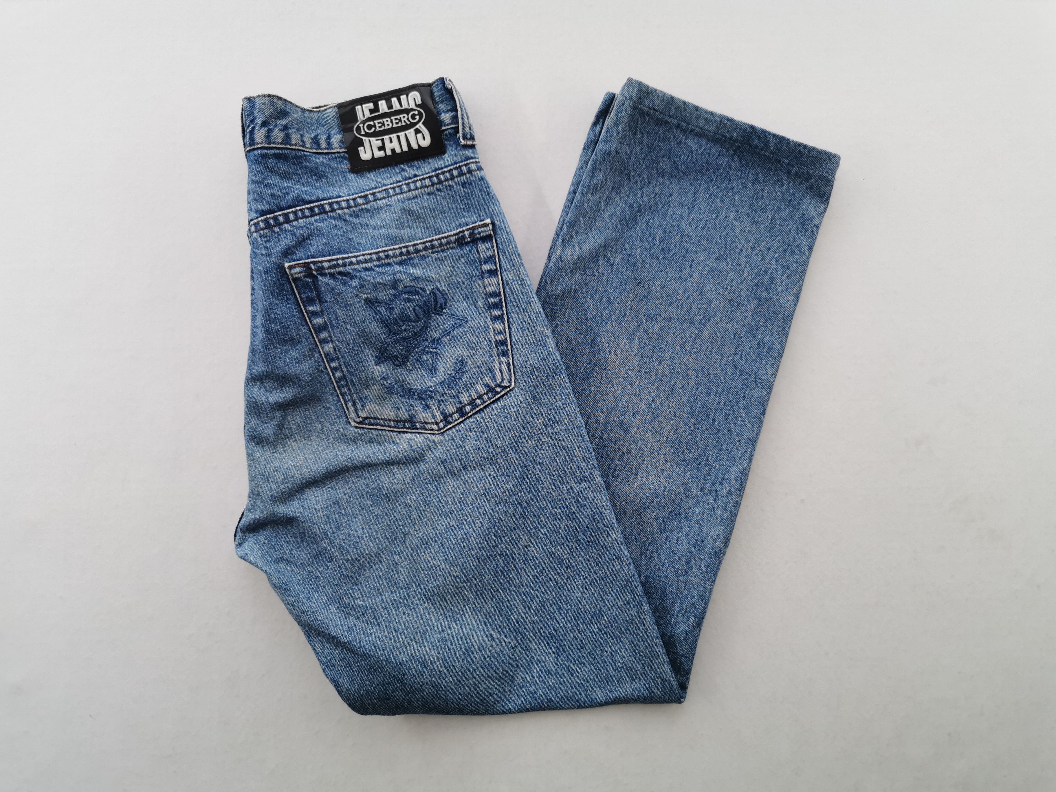 Vintage Iceberg Donald Duck Denim Made In Italy Size 32