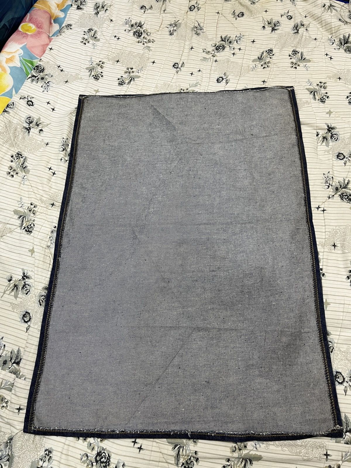 Vintage (Yyy). VINTAGE 1995 JAPANESE DENIM CALENDAR Size ONE SIZE - 9 Thumbnail