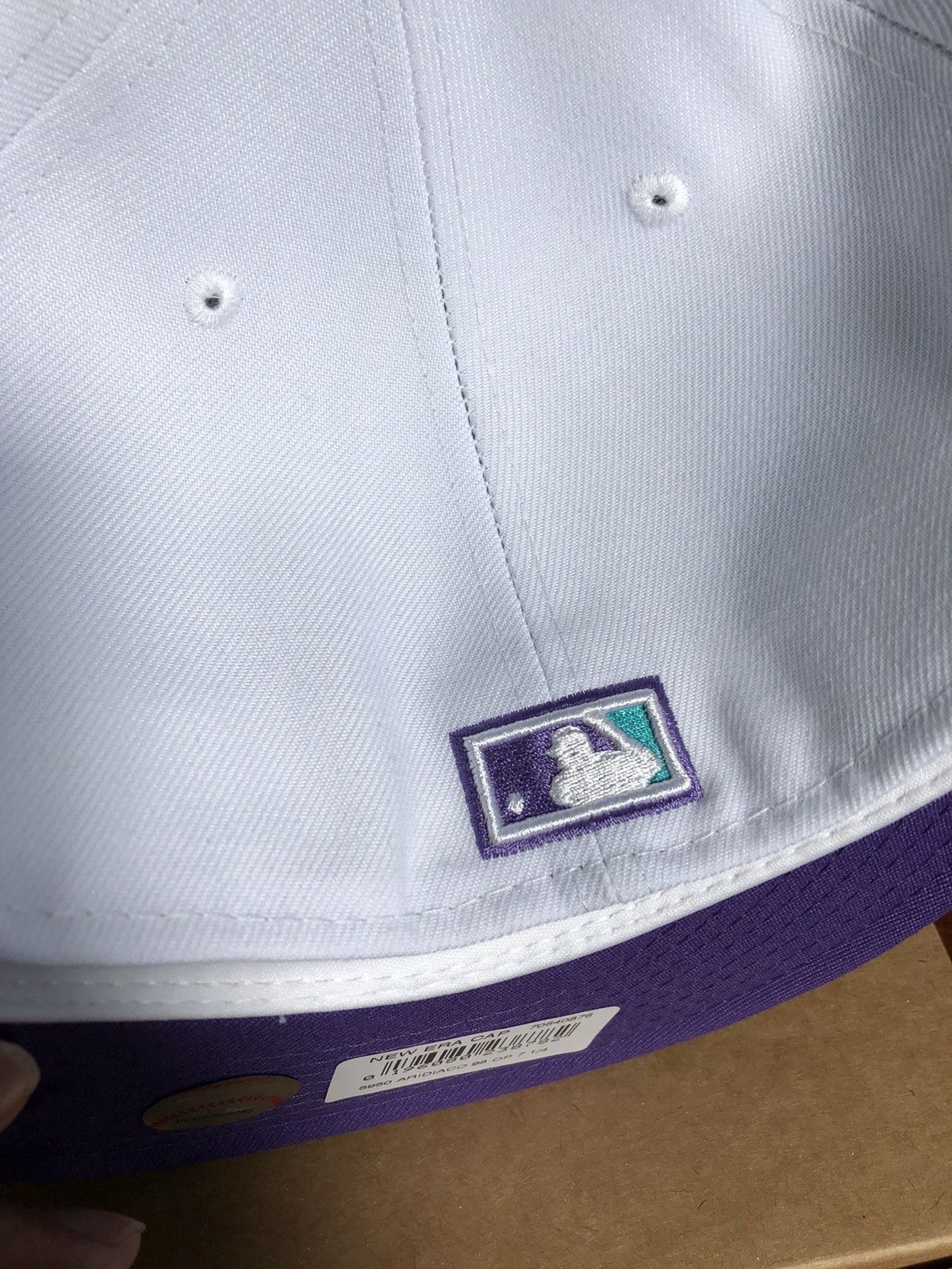 MLB × New Era White Teal Arizona Diamondbacks 7 1/4 Two 2 Tone Purple 1998 Size ONE SIZE - 4 Thumbnail