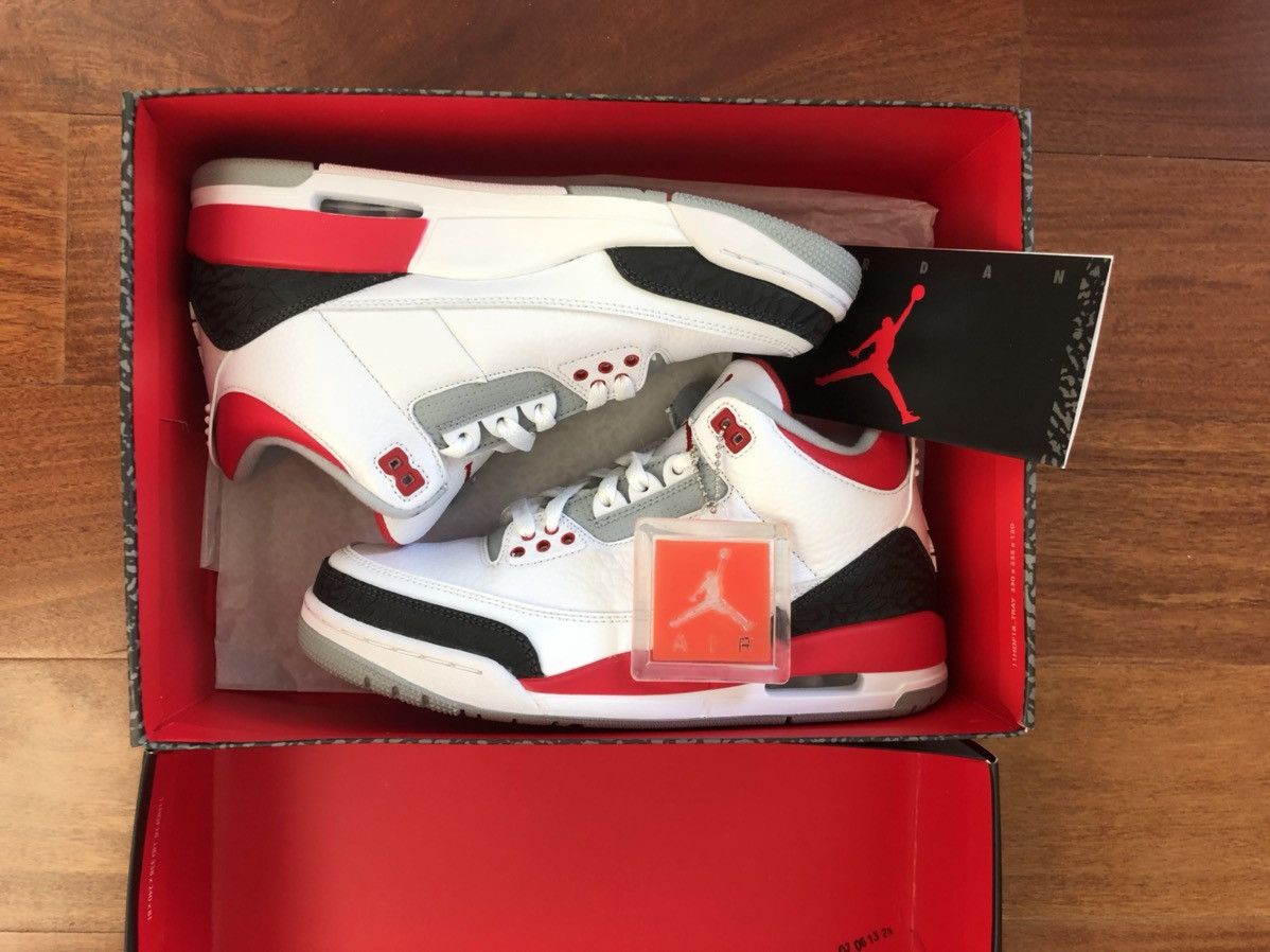 Jordan Brand × Nike Air Jordan 3 Retro 2013 Fire Red 2013 Size US 8 / EU 41 - 5 Thumbnail