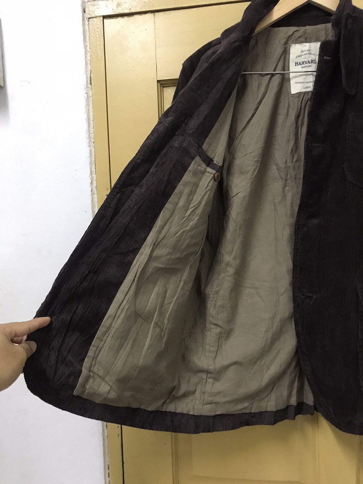 Vintage Vintagr Harvard Boston Brown Corduroy Chore Jacket Size US L / EU 52-54 / 3 - 13 Thumbnail