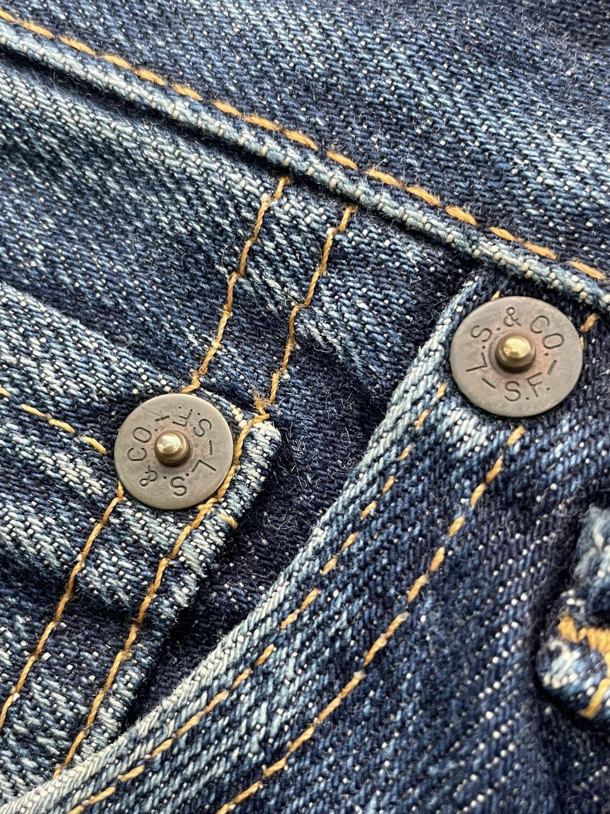 Levi's Vintage Levis 1998 501XX E 1955 Selvedge Aging Distressed Size US 29 - 22 Thumbnail