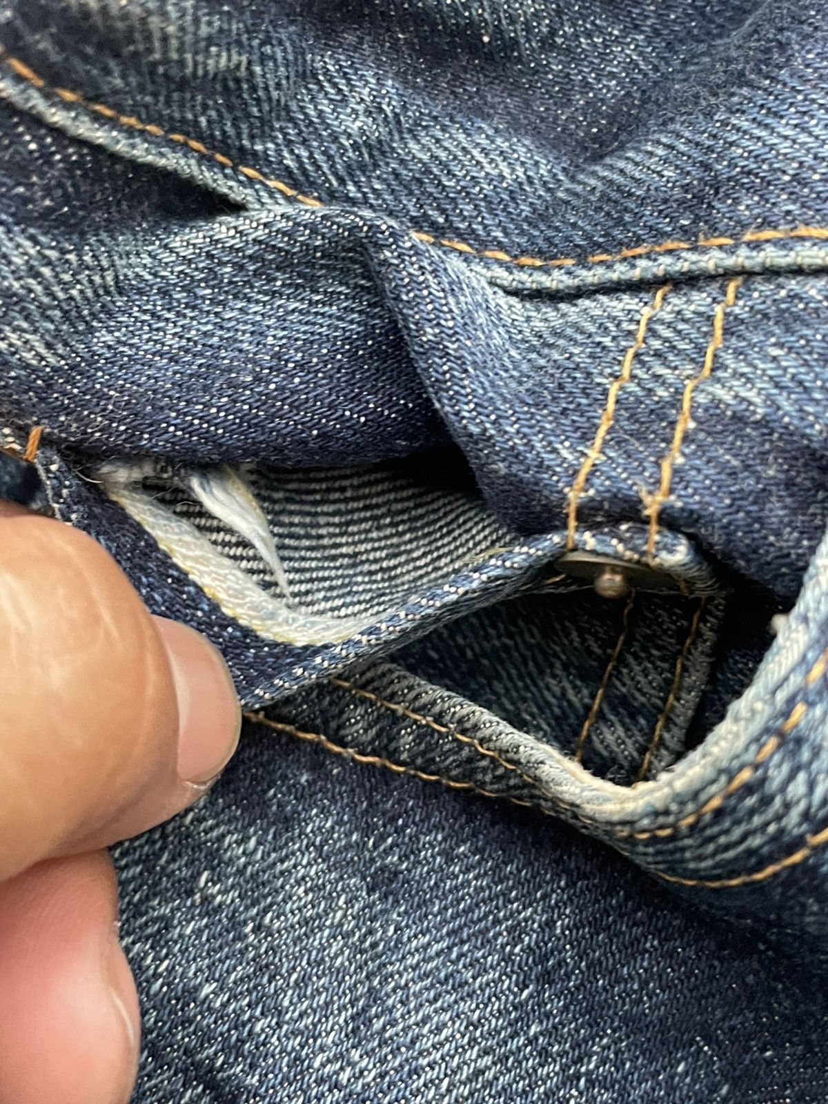 Levi's Vintage Levis 1998 501XX E 1955 Selvedge Aging Distressed Size US 29 - 21 Thumbnail