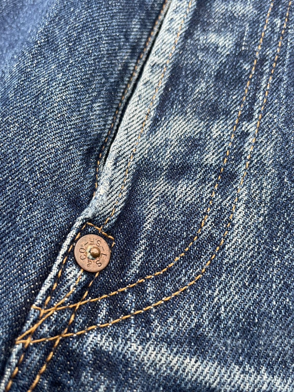 Levi's Vintage Levi’s 97 201XX E 1937 Selvedge Aging Distressed Size US 28 / EU 44 - 24 Thumbnail