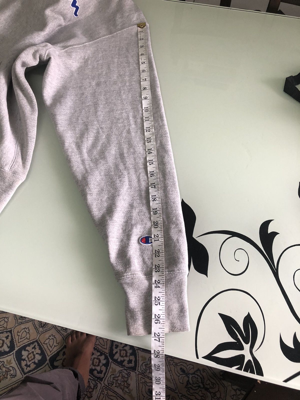 Champion Vintage Champion Reverse Weave Big Logo Oversize Hoodie Size US XL / EU 56 / 4 - 24 Thumbnail