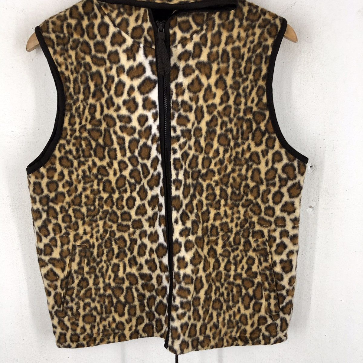 Japanese Brand PCCN PAINT CLUB COLLECTION CHEETAH DESIGN FLEECE Size US M / EU 48-50 / 2 - 4 Thumbnail