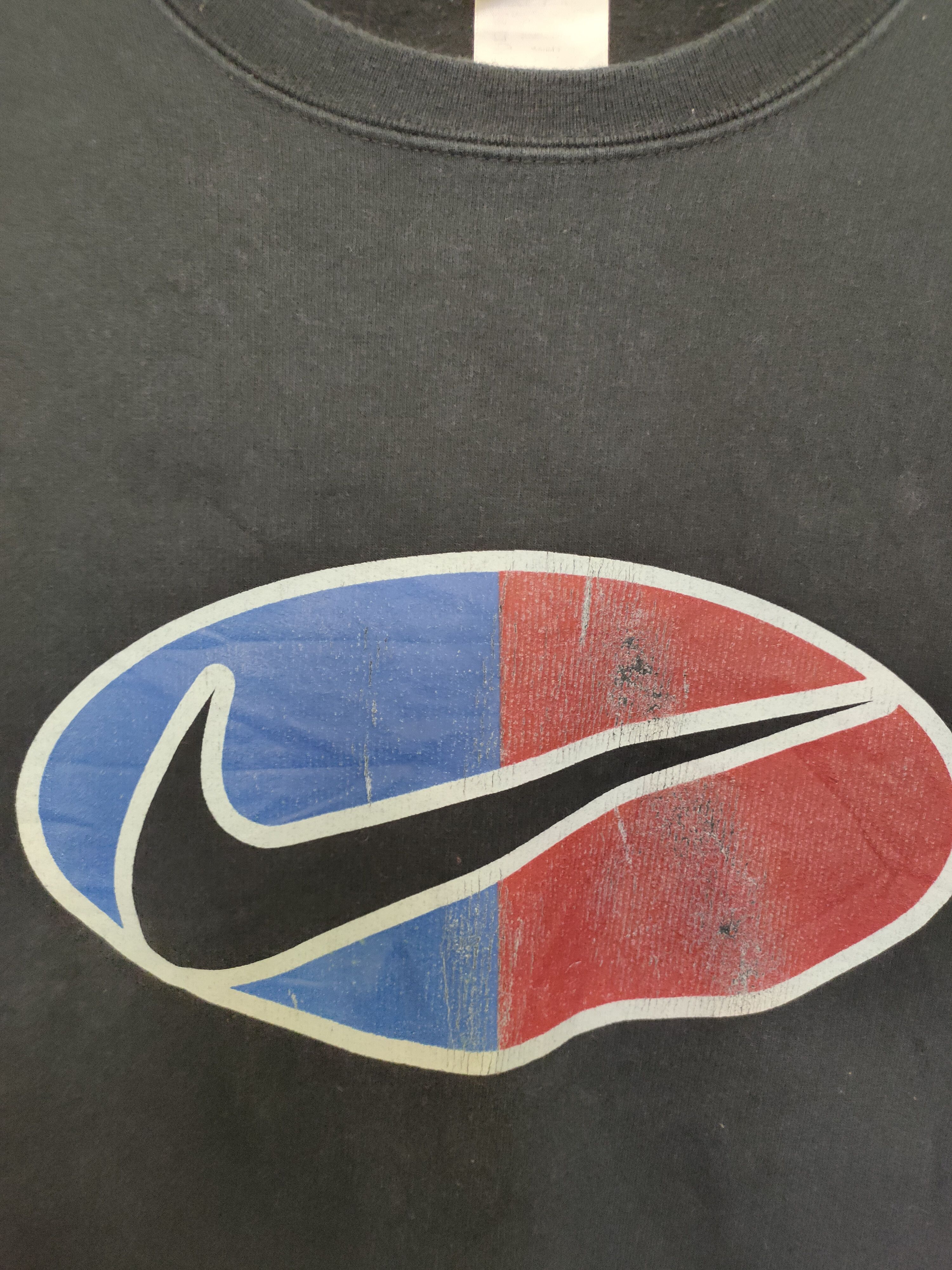 Nike Vintage Nike Sun Faded Sweatshirt #21100101 Size US L / EU 52-54 / 3 - 2 Thumbnail