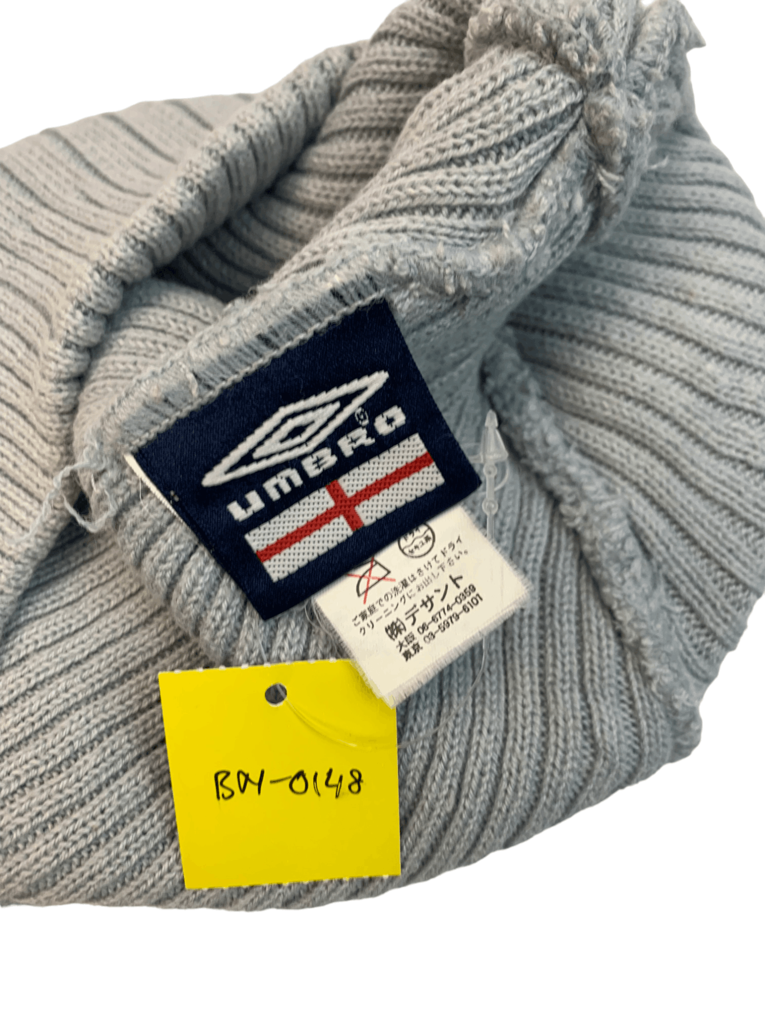 Umbro VINTAGE ENGLAND FOOTBALL UMBRO BEANIE HAT CAP Size ONE SIZE - 6 Thumbnail