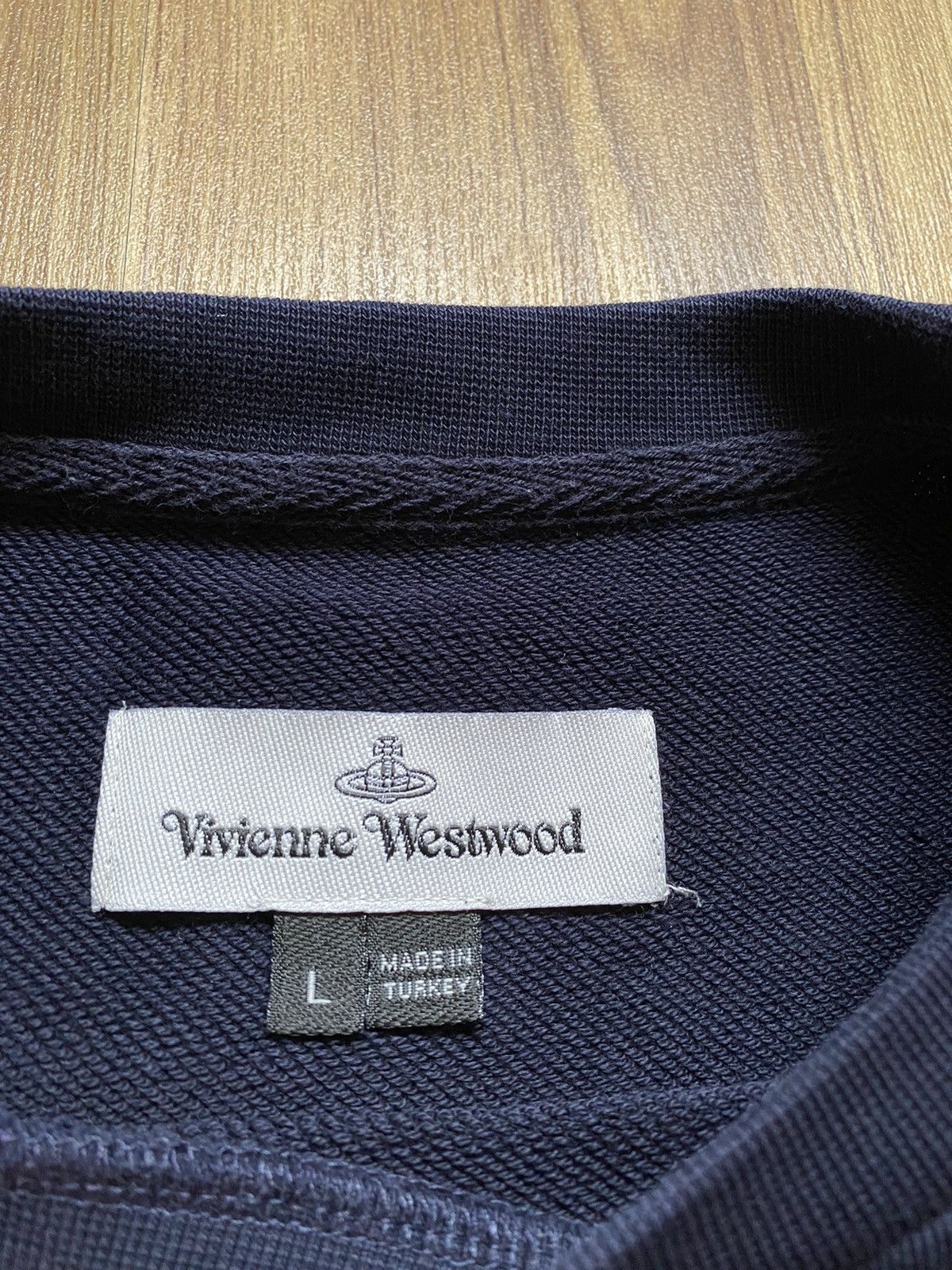 Vivienne Westwood Vivienne Westwood Logo Sweatshirt like Burberry Prada Size US XL / EU 56 / 4 - 5 Thumbnail