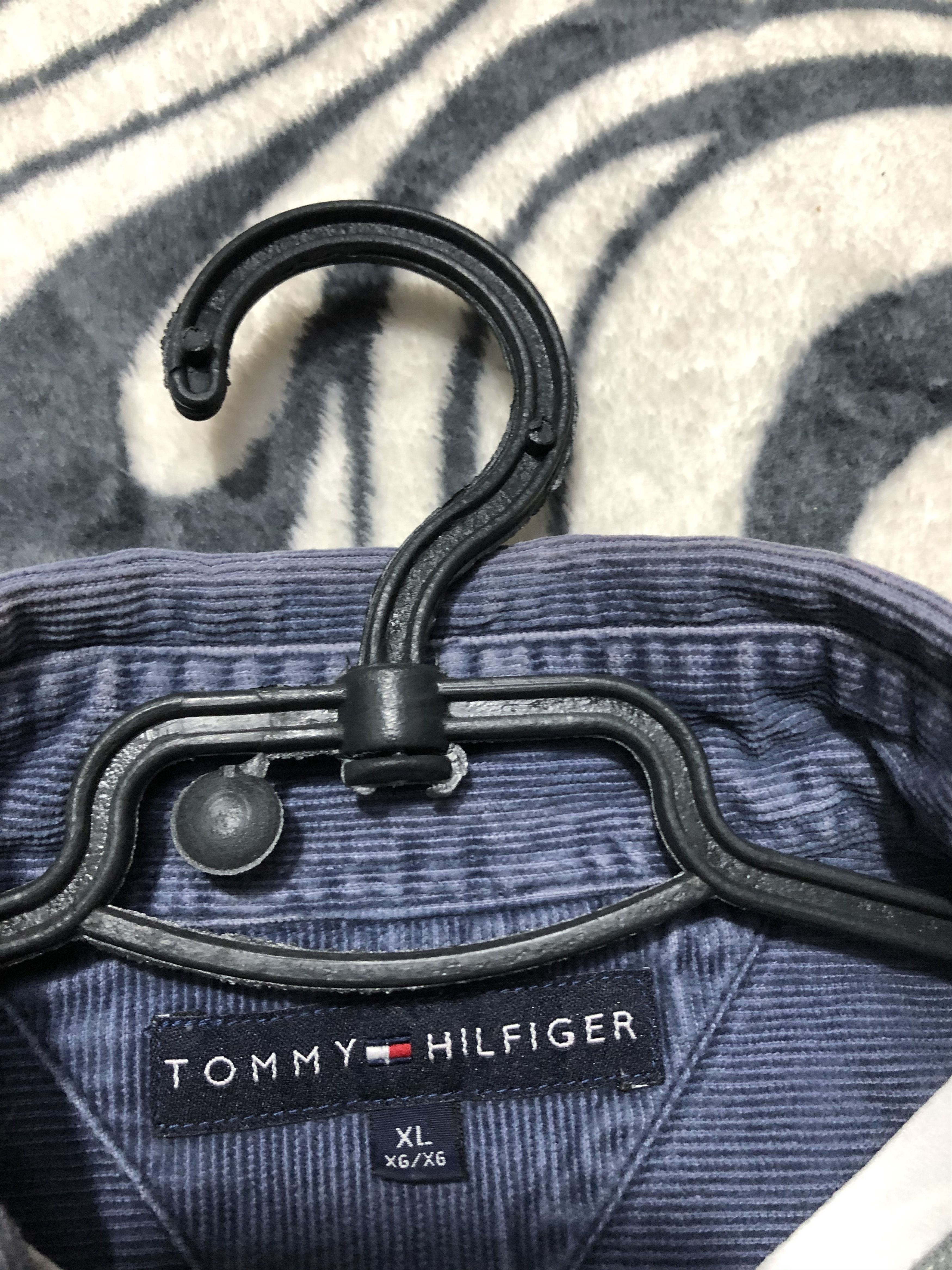 Flannel × Tommy Hilfiger × Vintage Tommy Hilfiger Corduroy Flannel Shirt Size US XXL / EU 58 / 5 - 6 Thumbnail