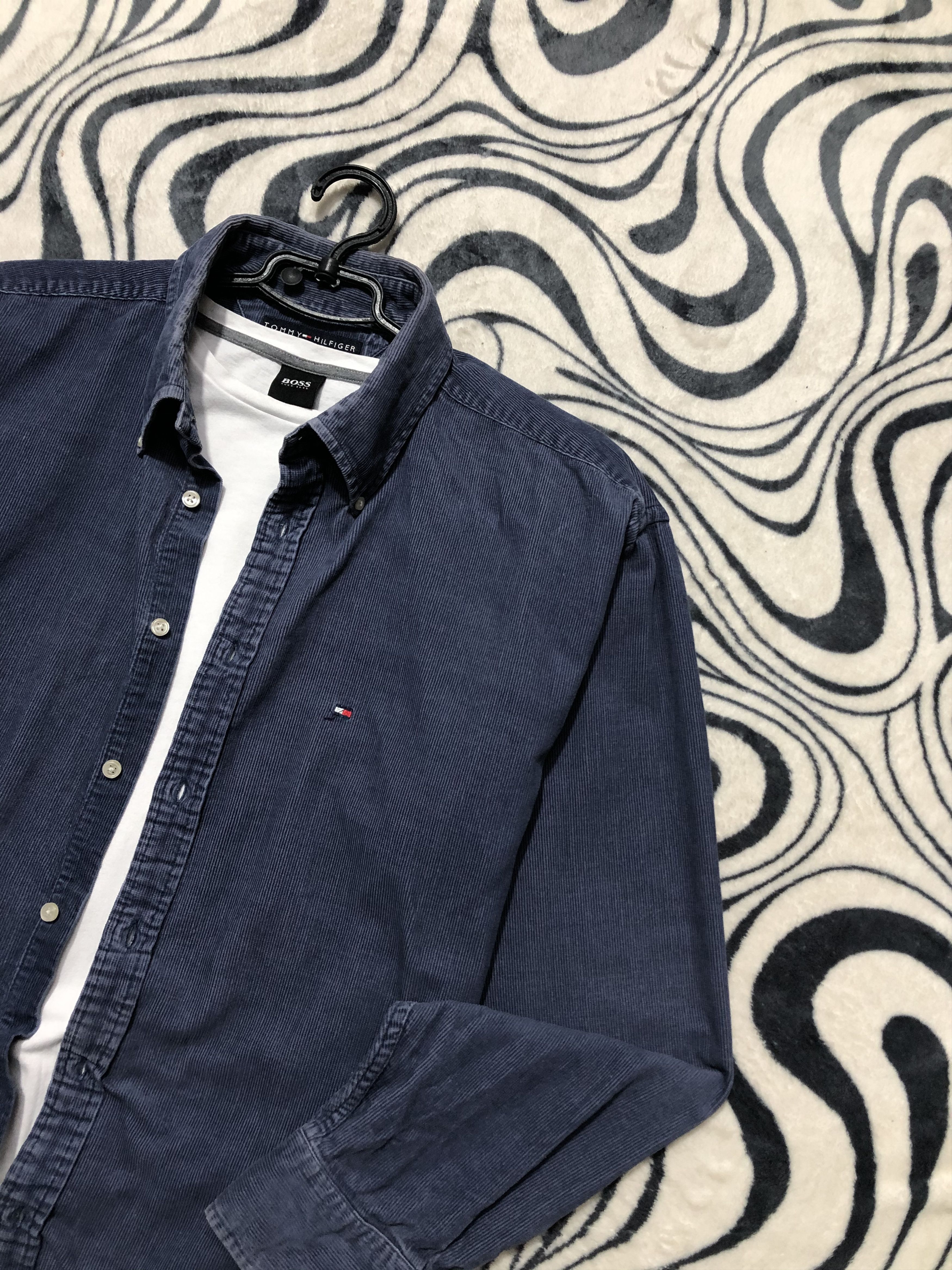Flannel × Tommy Hilfiger × Vintage Tommy Hilfiger Corduroy Flannel Shirt Size US XXL / EU 58 / 5 - 2 Thumbnail