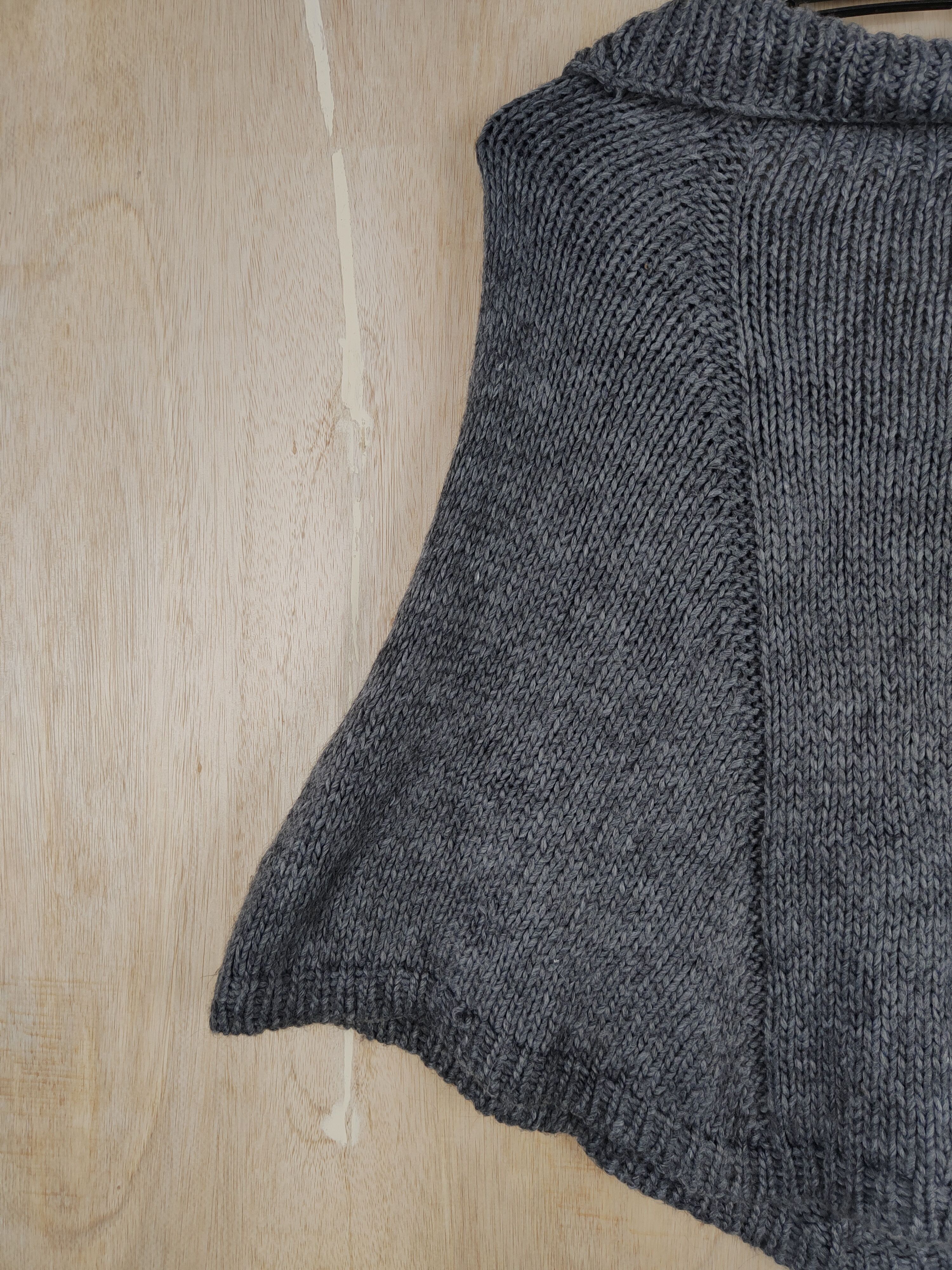 Aran Isles Knitwear Cato Italy designer Gray Knitwear mohair cloak capes #S305 Size US M / EU 48-50 / 2 - 6 Thumbnail