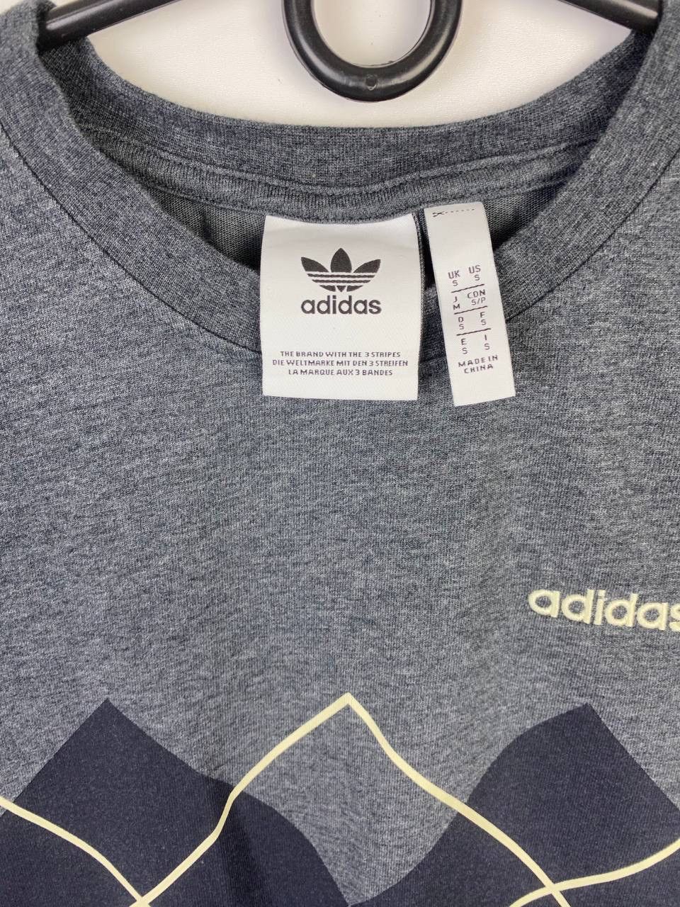 Adidas × Vintage Adidas vintage t-shirt size S Size US S / EU 44-46 / 1 - 3 Thumbnail