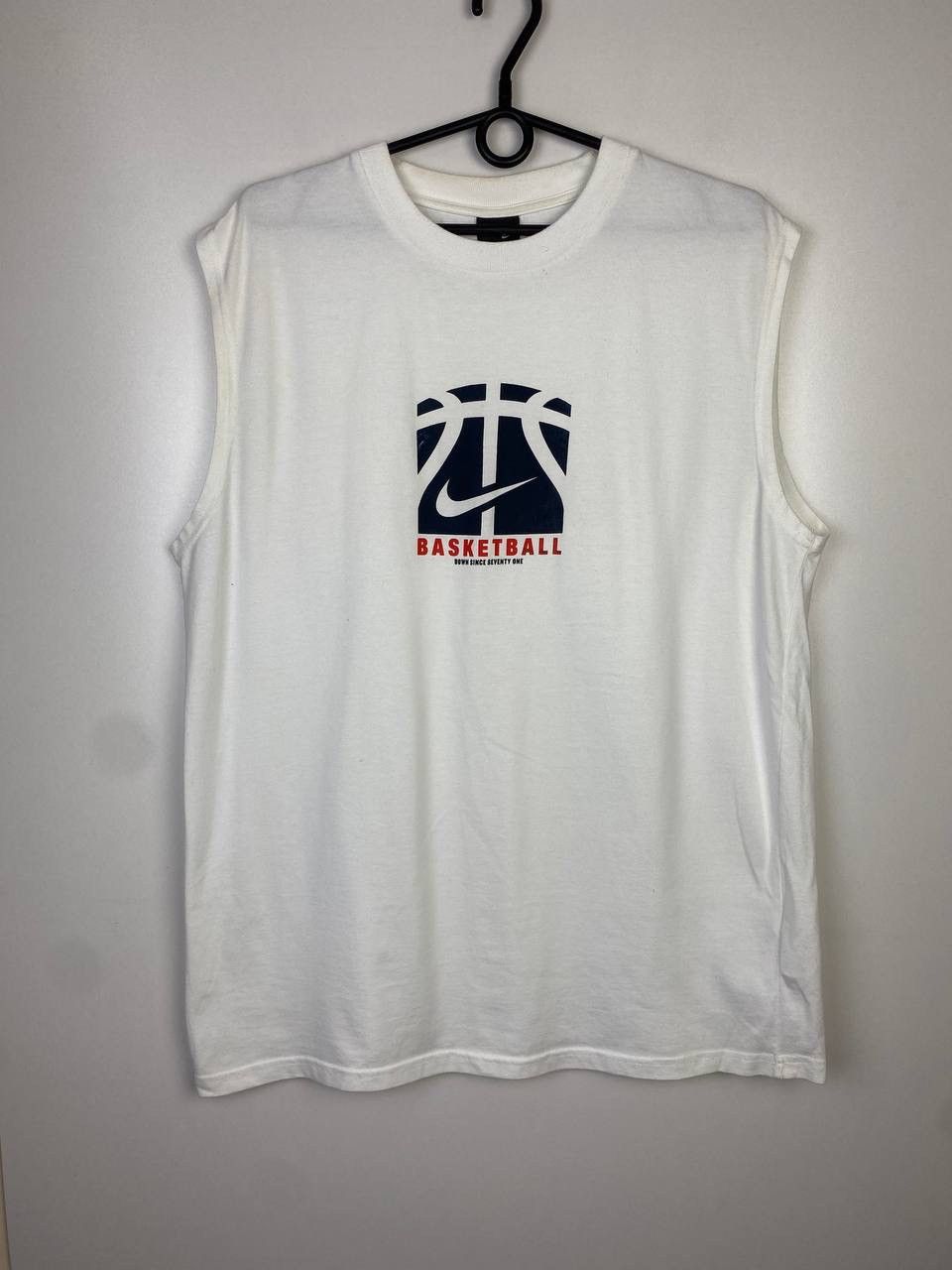 Vintage Nike basketball vintage t-shirt size L Size US L / EU 52-54 / 3 - 1 Thumbnail