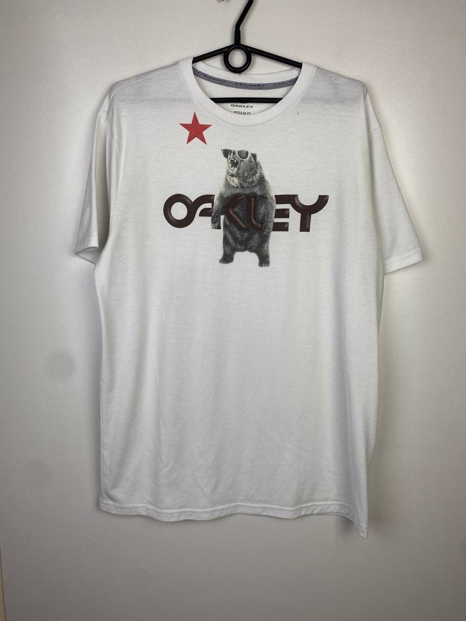 Vintage Oakley vintage t-shirt size L Size US L / EU 52-54 / 3 - 1 Thumbnail