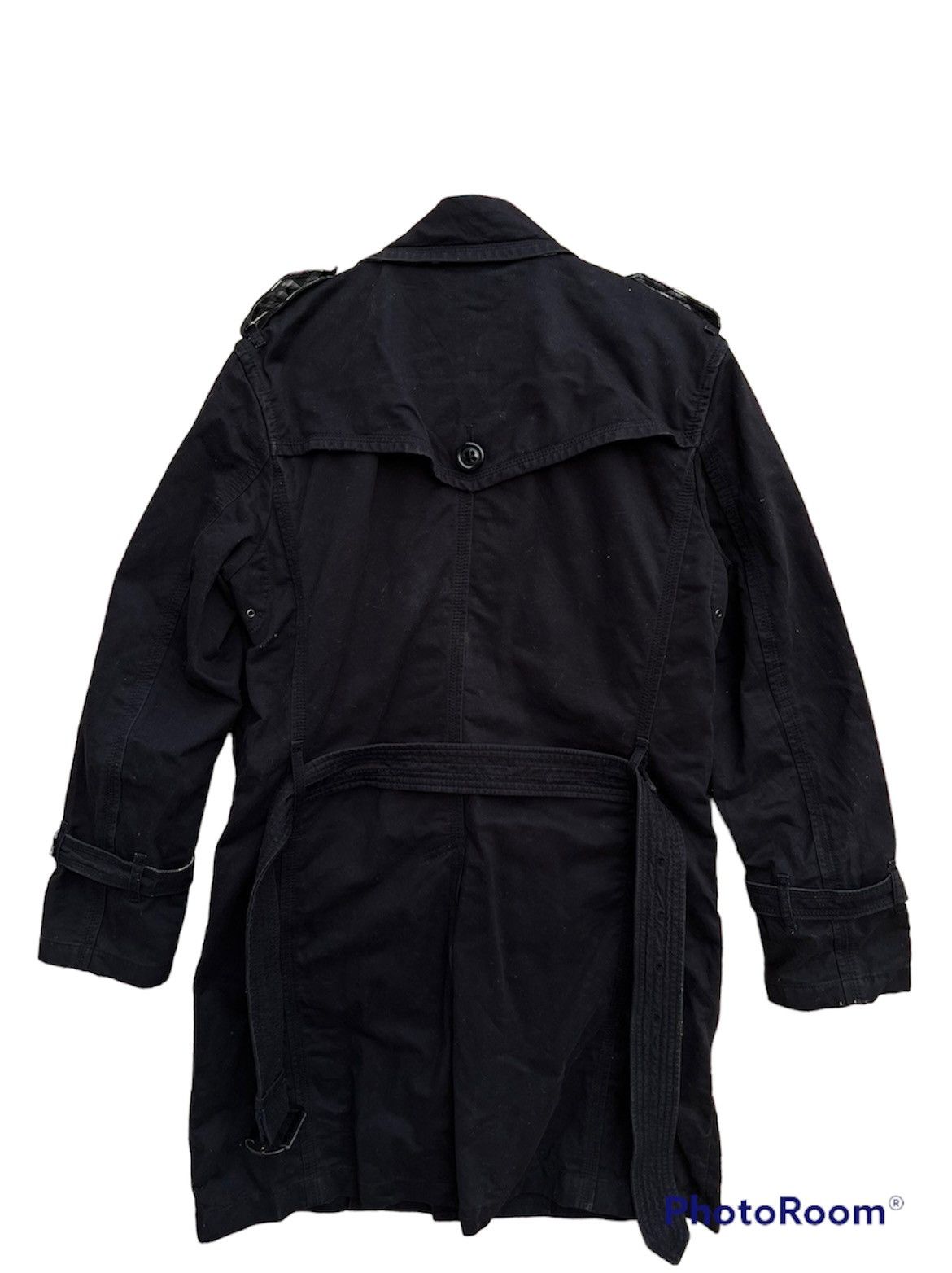 Burberry (A68). BURBERRY BLUE LABEL HYPEBEAST BELT JACKET Size S / US 4 / IT 40 - 4 Thumbnail