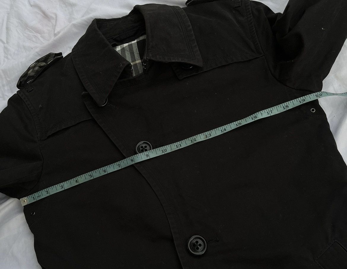 Burberry (A68). BURBERRY BLUE LABEL HYPEBEAST BELT JACKET Size S / US 4 / IT 40 - 11 Thumbnail