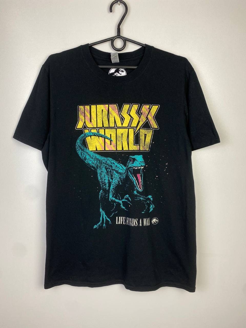 Vintage Jurassic Park vintage t-shirt size M Size US M / EU 48-50 / 2 - 1 Thumbnail