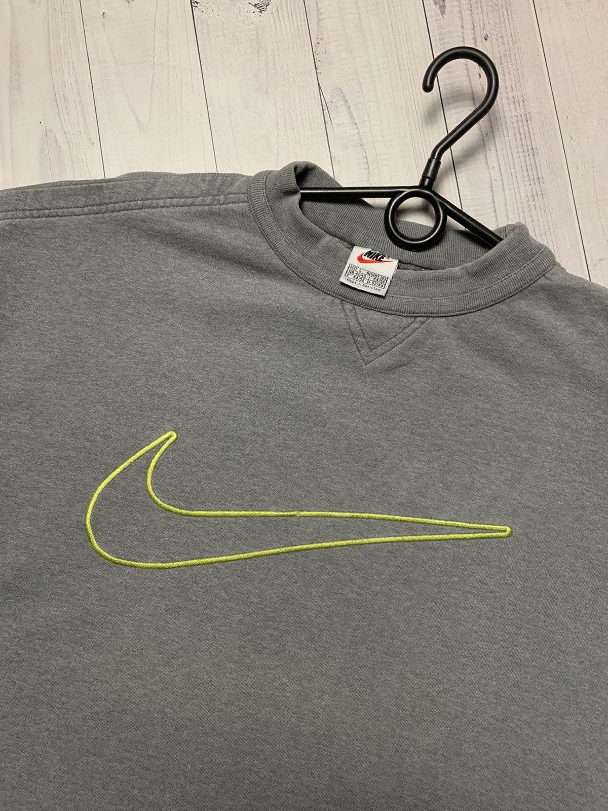 Nike × Vintage Vintage Nike sweatshirt big logo swoosh size L Size US L / EU 52-54 / 3 - 3 Thumbnail