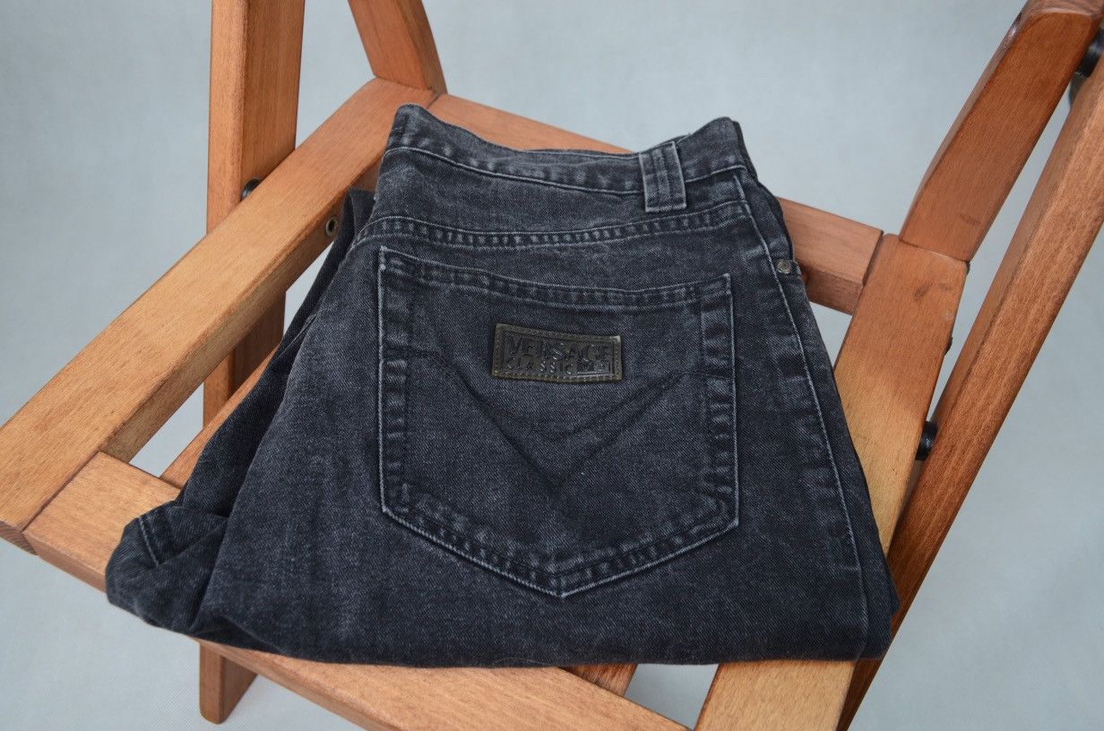 Versace Jeans Couture Vintage Versace denim jeans size 34 fits 32 Size US 34 / EU 50 - 1 Thumbnail