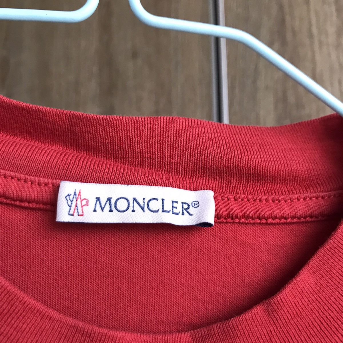 Moncler Moncler Women T-Shirt size S/Xs lampas Size XS / US 0-2 / IT 36-38 - 5 Thumbnail