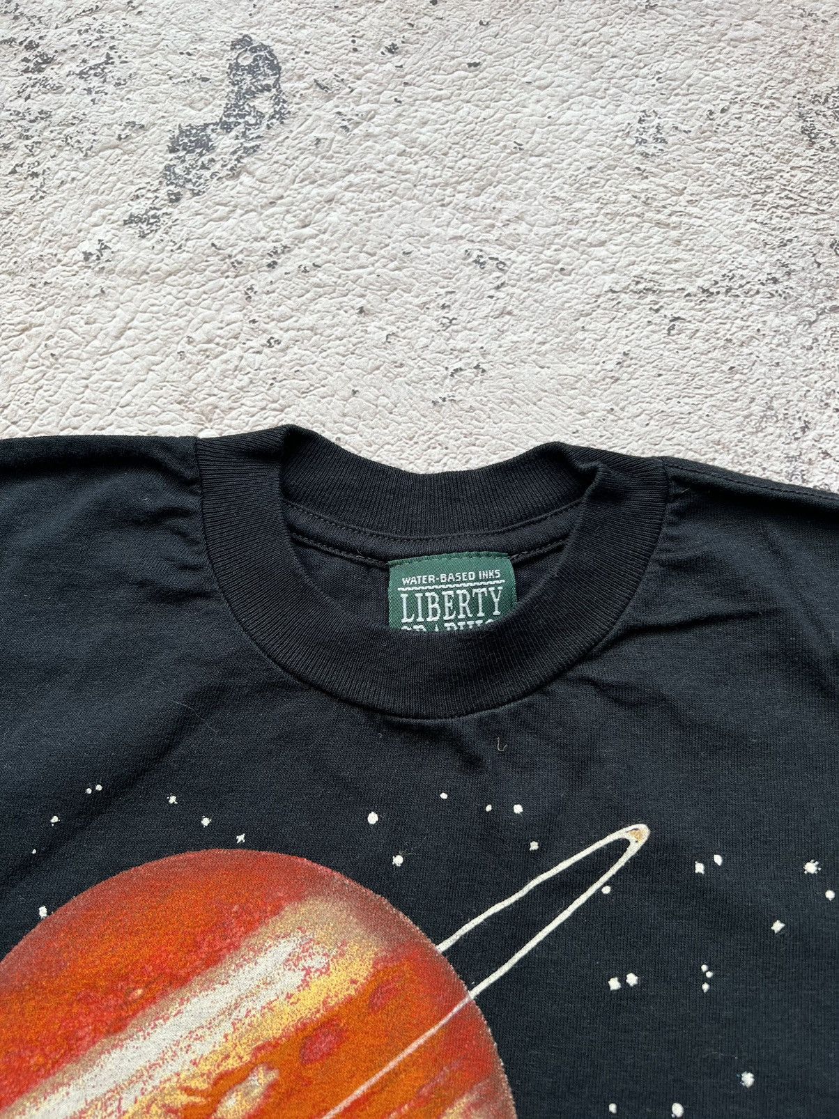 Arts & Science × Vintage 90s Vintage Solar System T Shirt ( 1997 ) Size US S / EU 44-46 / 1 - 3 Thumbnail