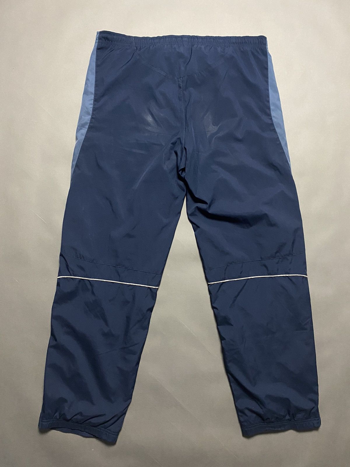 Nike Nike vintage navy track pants small swoosh 2000s parachute Size US 30 / EU 46 - 7 Thumbnail