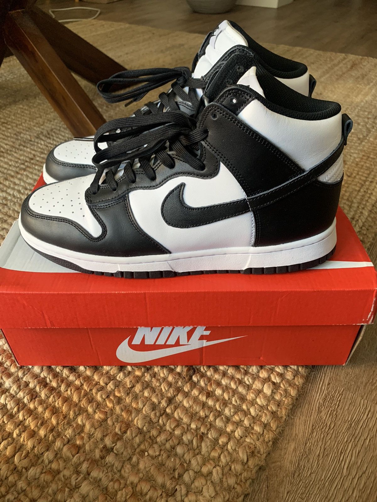 Nike Nike Dunk Hi Retro *Panda* size 9.5 Size US 9.5 / EU 42-43 - 2 Thumbnail