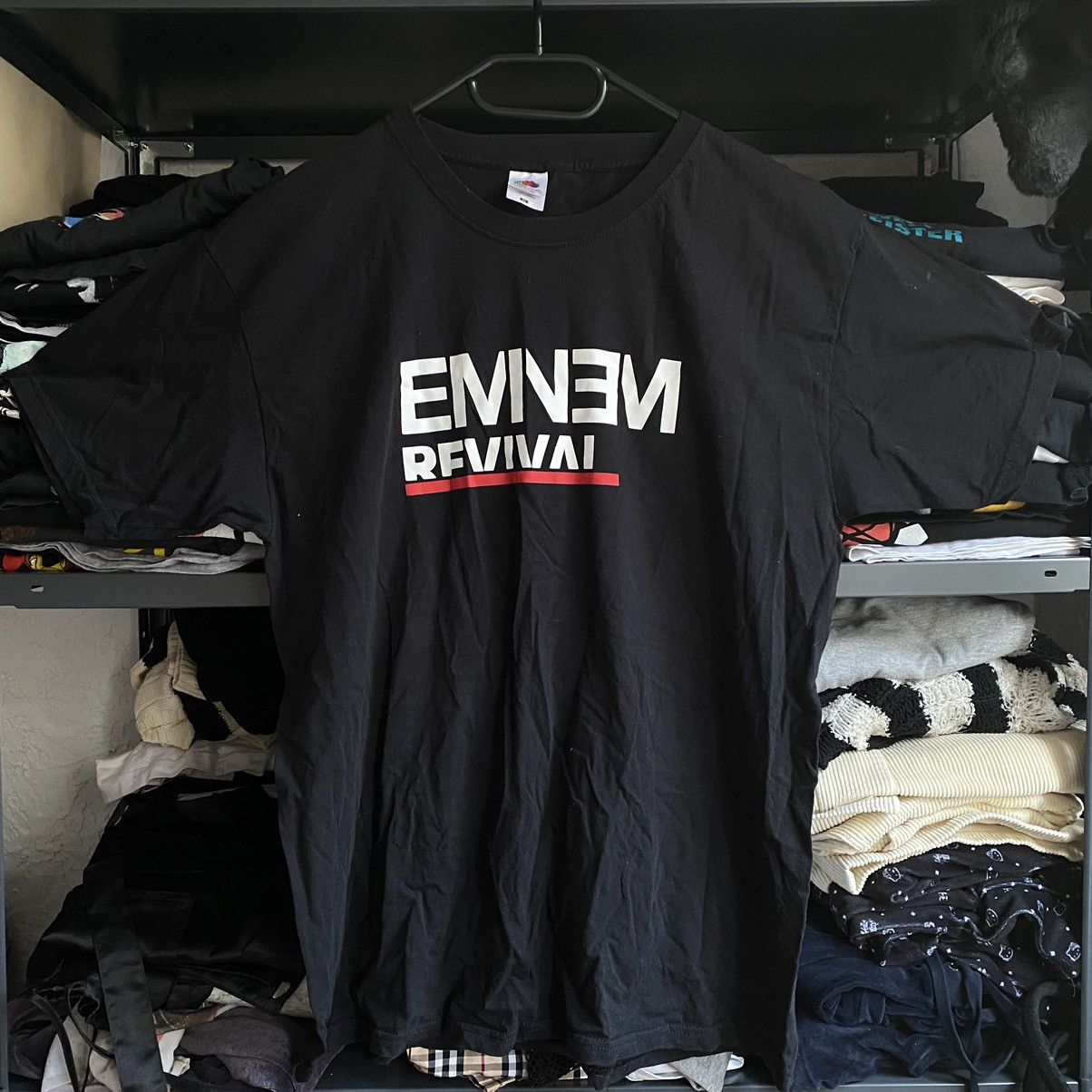 Band Tees EMINEM SLIM SHADDY REVIVAL ALBUM T SHIRT Size US XL / EU 56 / 4 - 1 Thumbnail