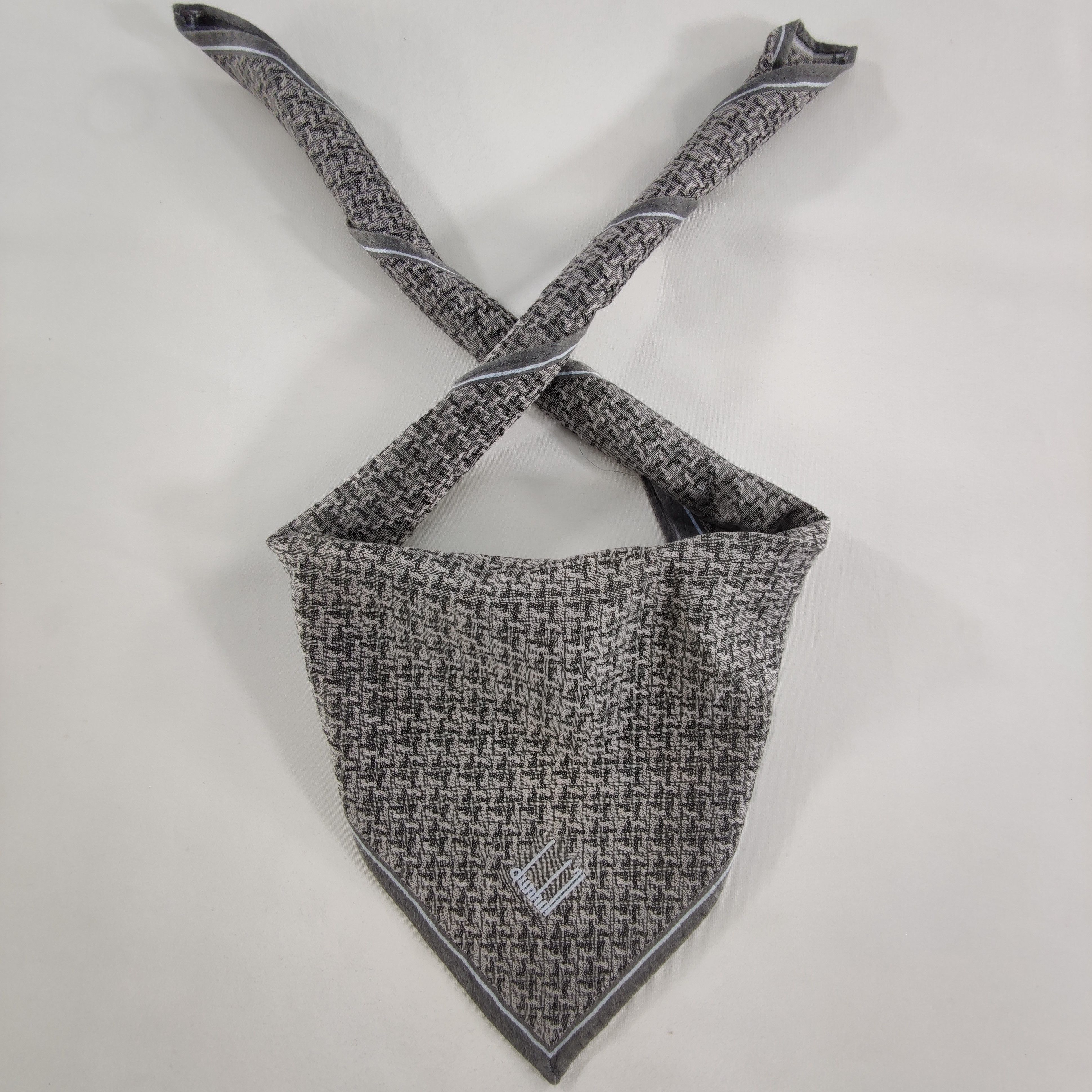 Alfred Dunhill Alfred Dunhill Handkerchief/Neckerchief/Bandana Size ONE SIZE - 1 Thumbnail