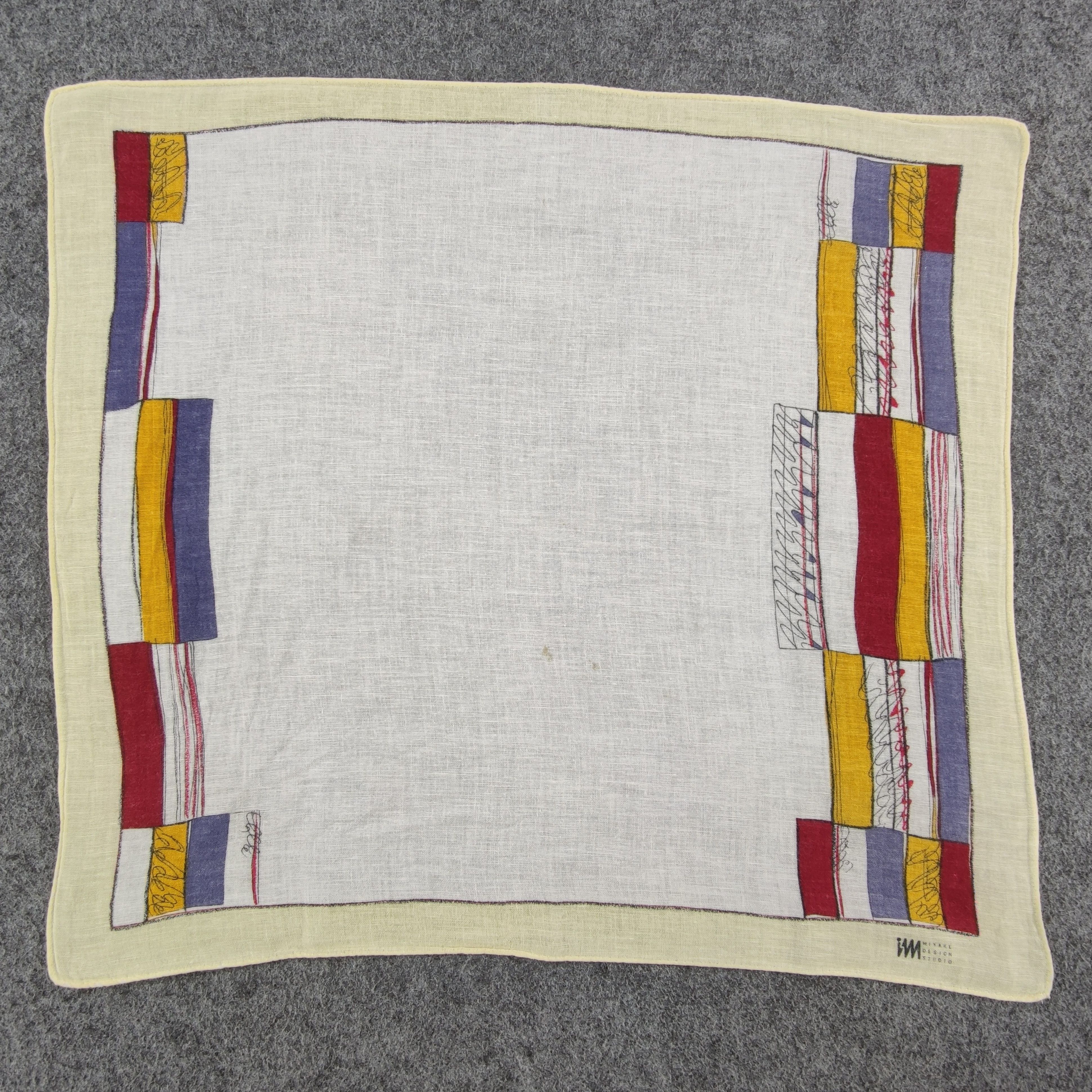 Issey Miyake × Vintage Issey Miyake Handkerchief/Neckerchief/Bandana HC477 Size ONE SIZE - 2 Thumbnail