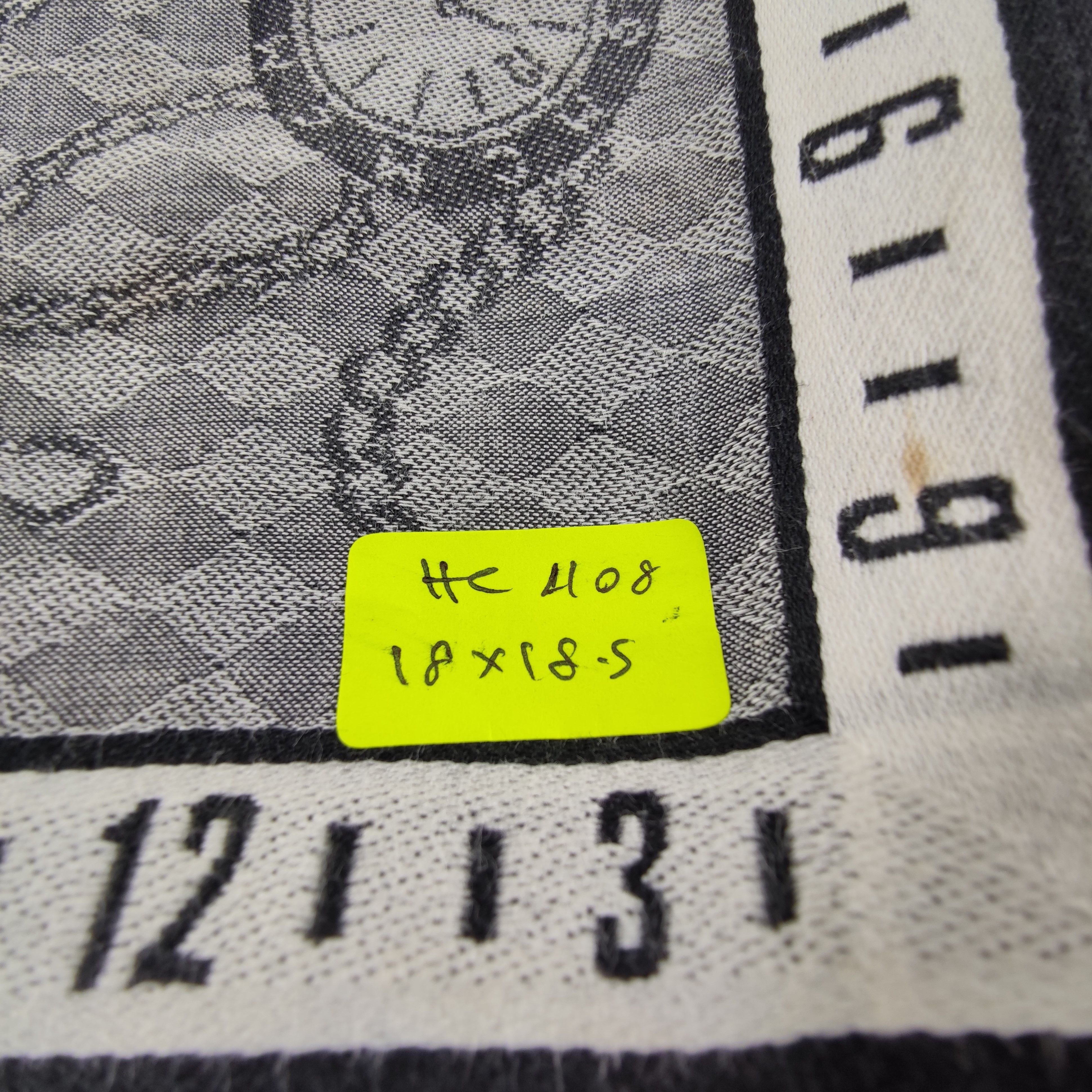 MCM × Vintage MCM Handkerchief/Neckerchief/Bandana HC408 Size ONE SIZE - 9 Thumbnail