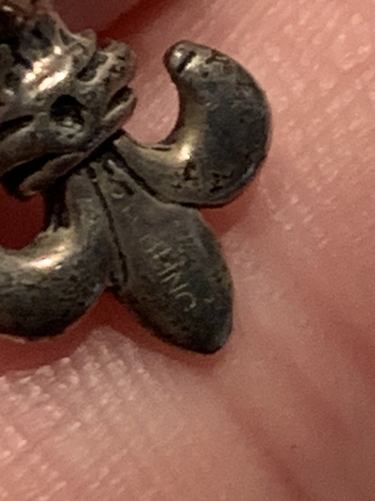 Jewelry × Sterling Silver × Vintage *RARE* Vintage Fleur De Lis Sterling Silver Pendant/Earrings Size ONE SIZE - 8 Thumbnail