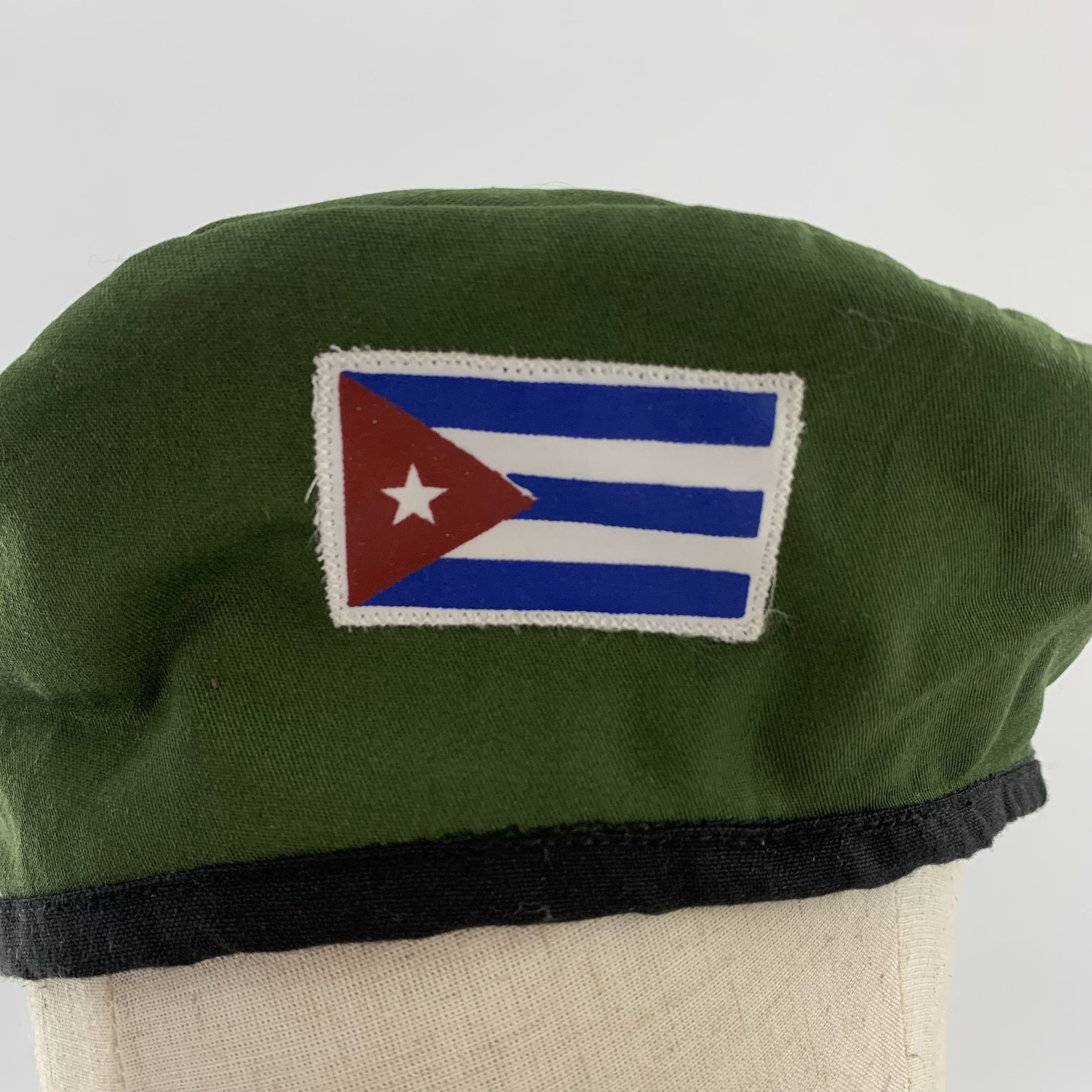 Vintage Army Beret Hat, Military Cap Size ONE SIZE - 5 Thumbnail