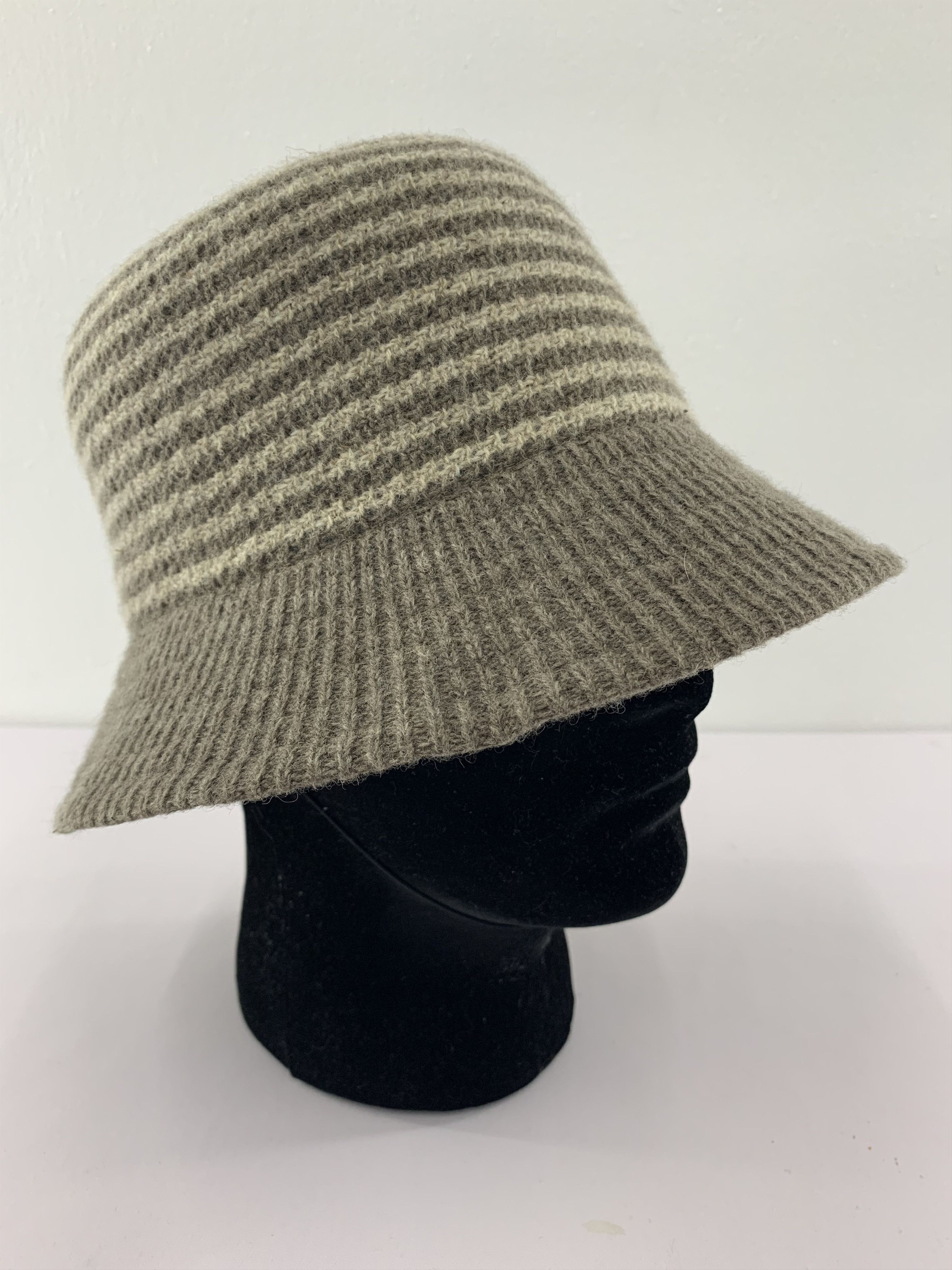 Japanese Brand Wool Bucket Hats - SS1166 Size ONE SIZE - 3 Thumbnail