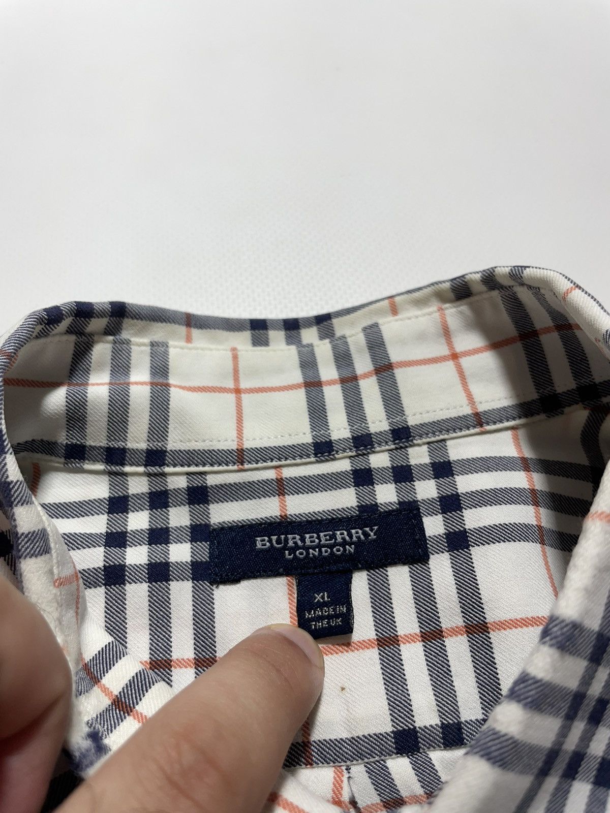 Burberry Burberry Vintage Nova Check Plaid Short Sleeve Shirt Size US XL / EU 56 / 4 - 7 Thumbnail