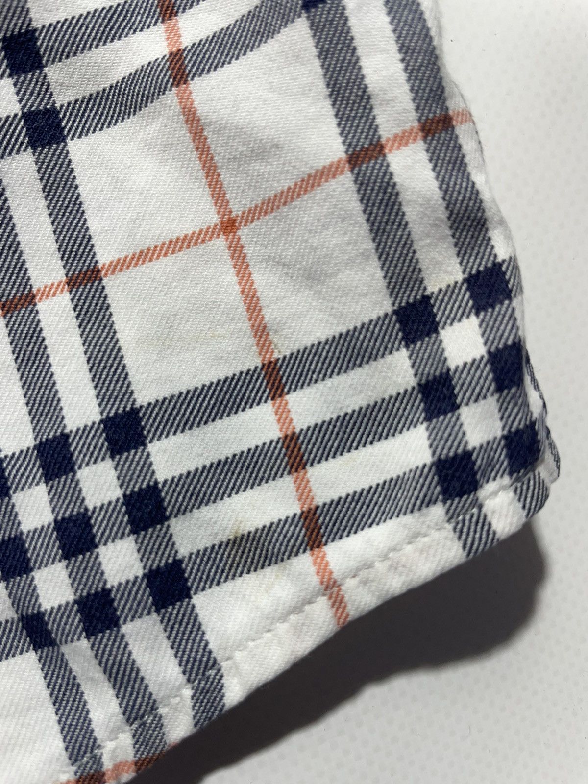Burberry Burberry Vintage Nova Check Plaid Short Sleeve Shirt Size US XL / EU 56 / 4 - 9 Thumbnail