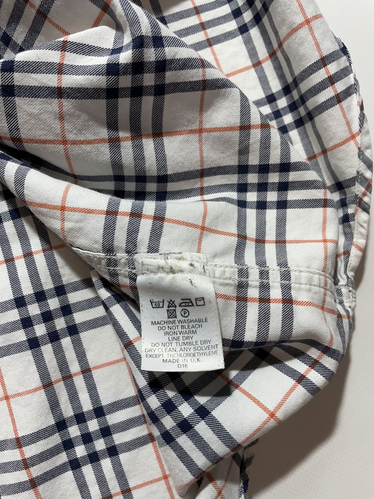 Burberry Burberry Vintage Nova Check Plaid Short Sleeve Shirt Size US XL / EU 56 / 4 - 11 Thumbnail