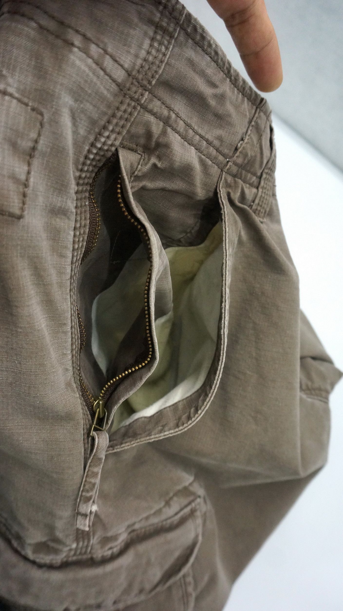 L.L. Bean 🔥 LL BEAN Vintage Faded Brown Worn 8 Pocket Cargo Pants Size US 34 / EU 50 - 21 Thumbnail