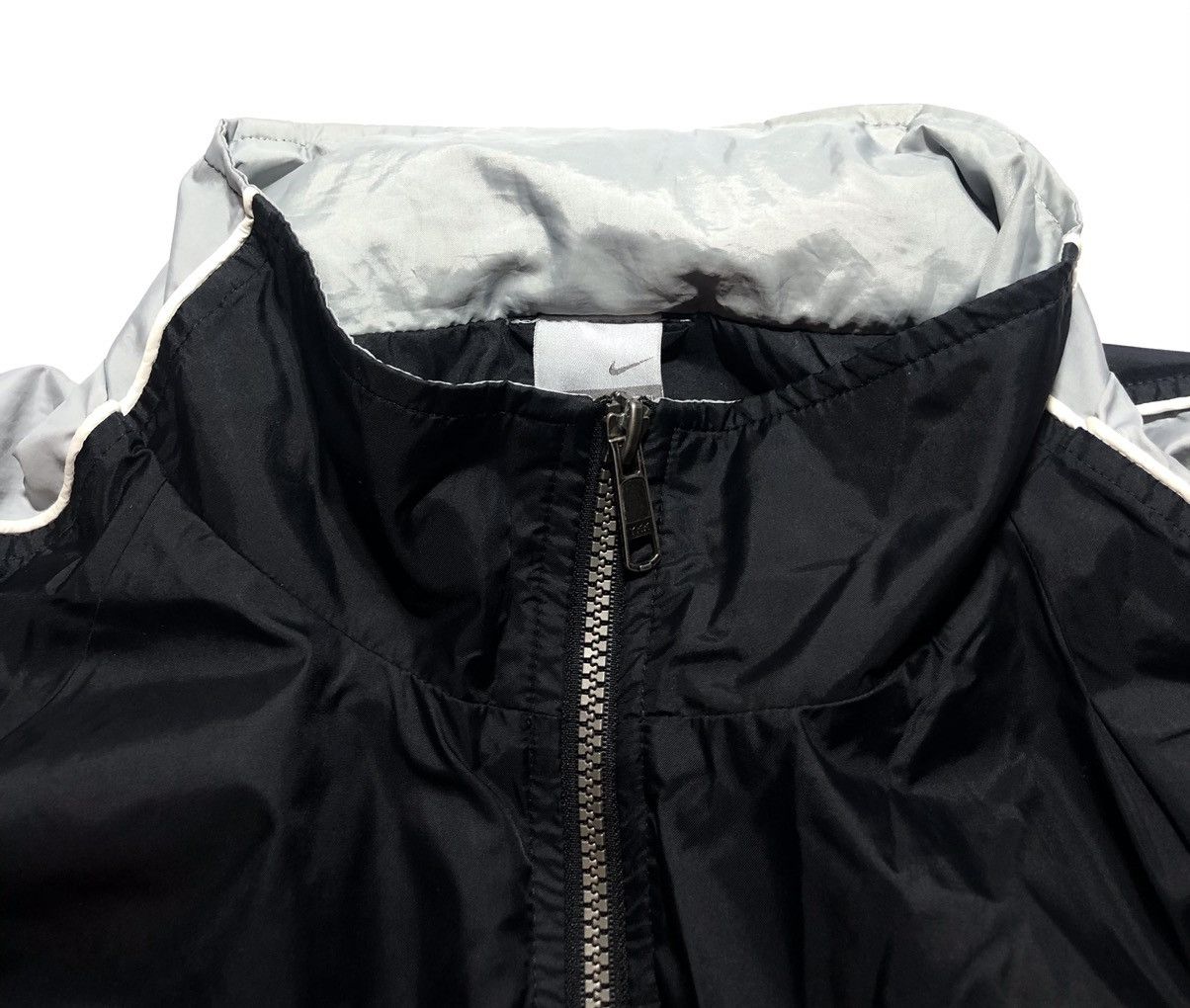 Vintage Nike Vintage Jacket With Hood Size US XL / EU 56 / 4 - 9 Thumbnail
