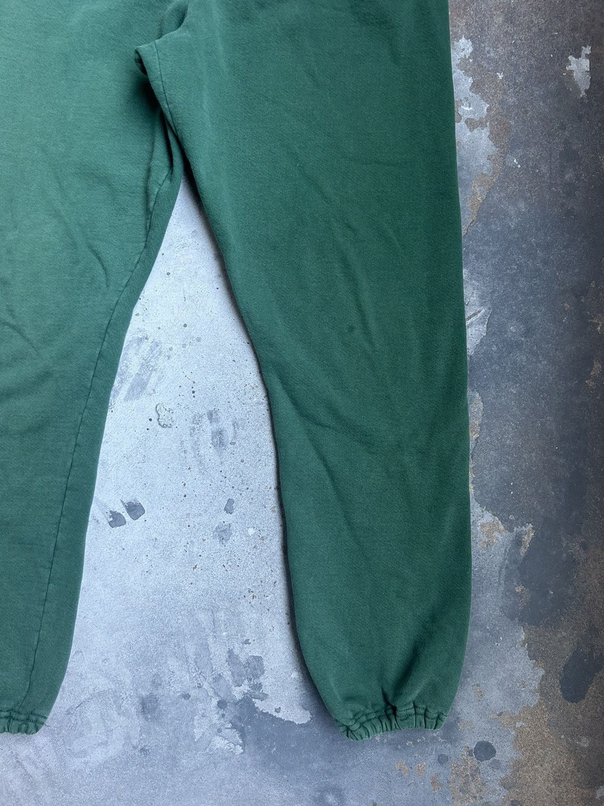 Russell Athletic × Vintage Vintage Russell Made In USA Sweatpants Joggers Size US 32 / EU 48 - 2 Thumbnail