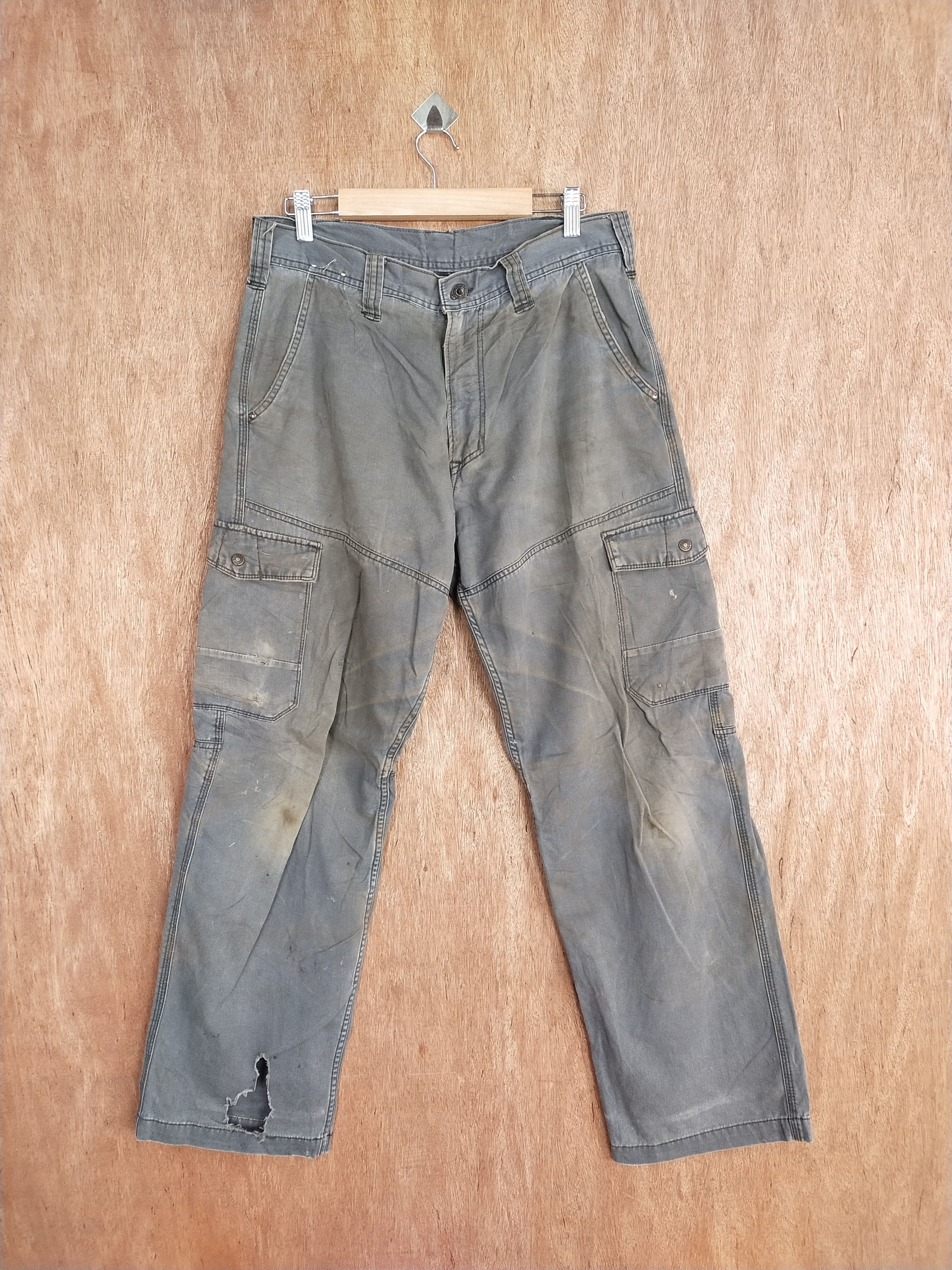 image of Faded Glory Even River Gray Faded Multipocket Cargo Pants S133 in Grey, Men's (Size 32)