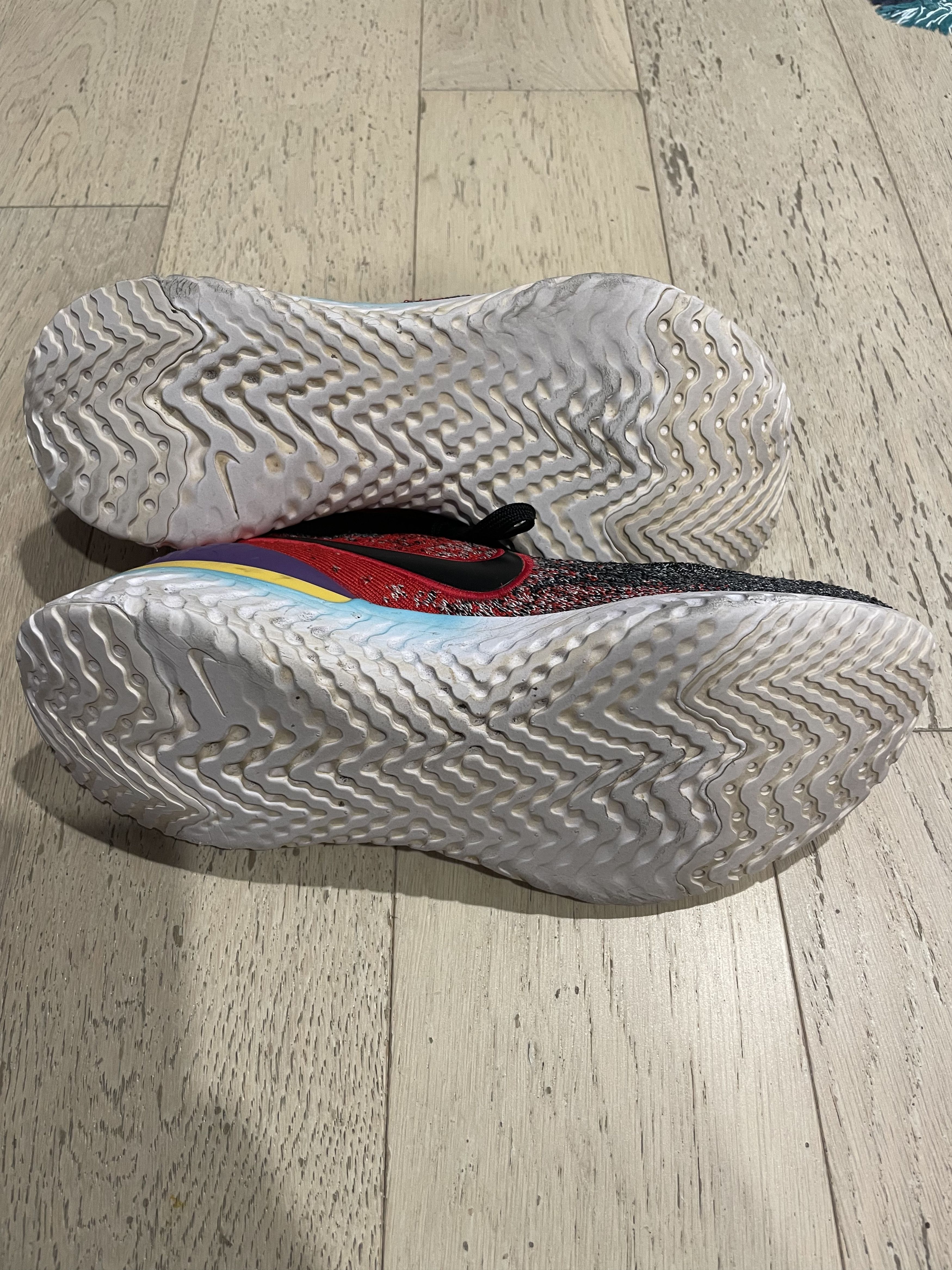 Nike Nike flyknit epic reacts Size US 8 / EU 41 - 4 Thumbnail