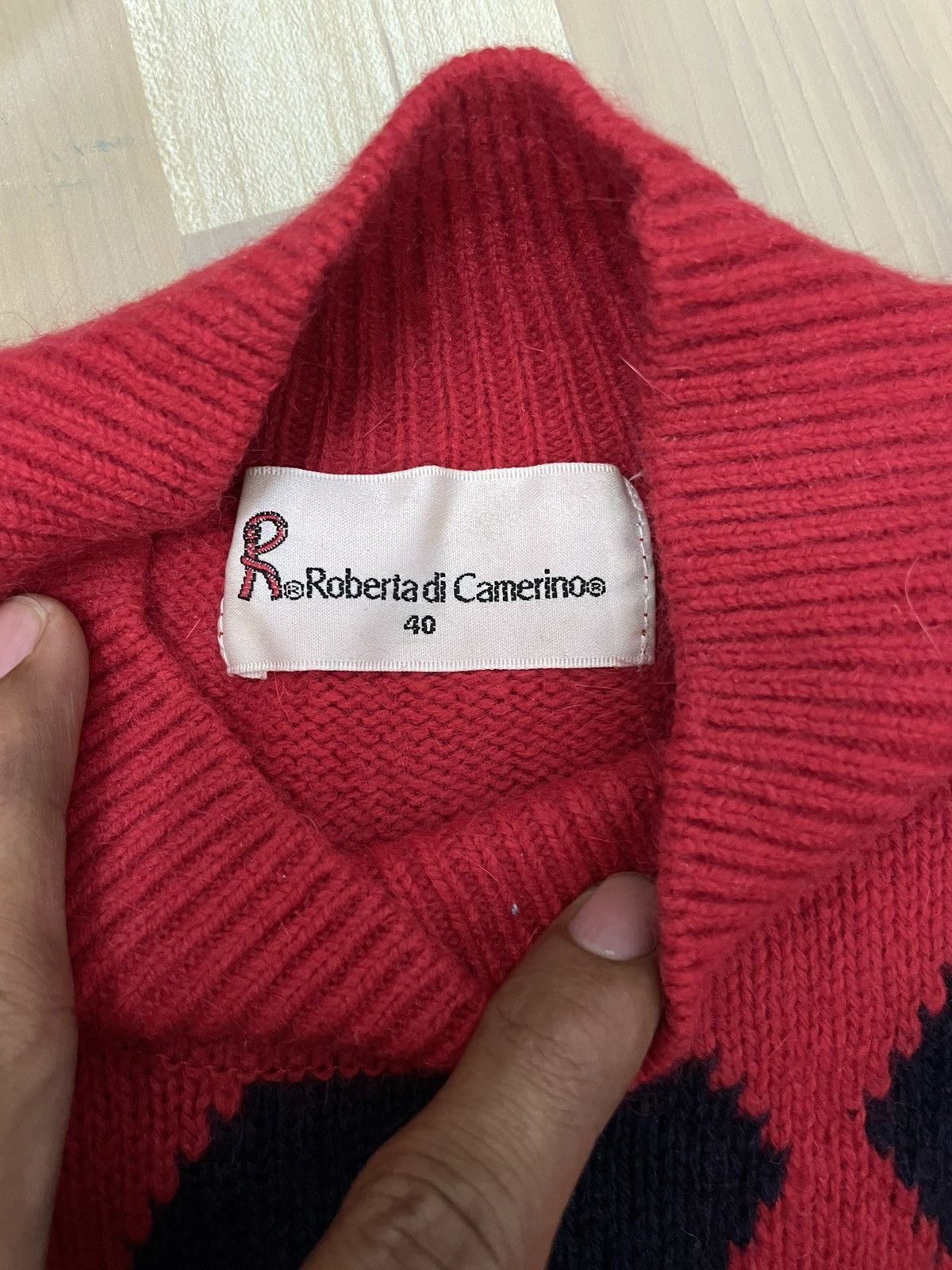 Roberta di Camerino Knitted Size US M / EU 48-50 / 2 - 3 Thumbnail