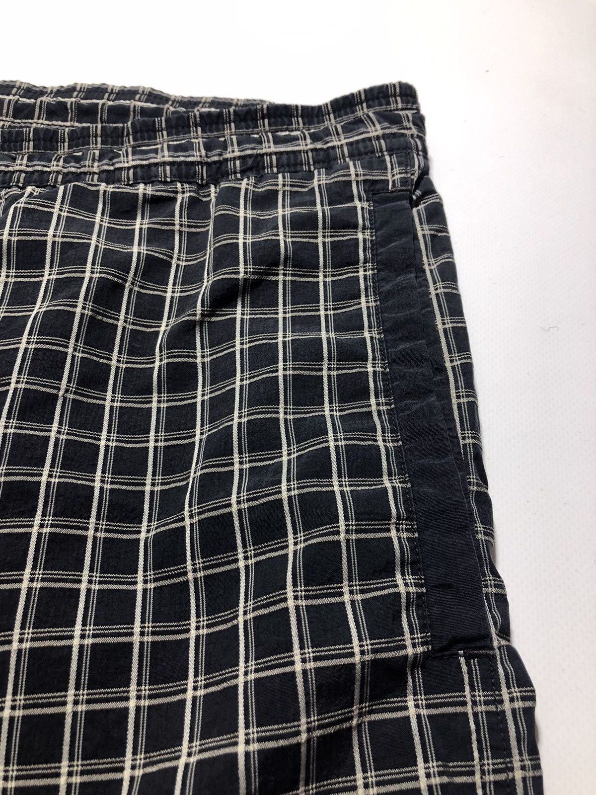 Vintage Adidas Vintage Plaid Shorts Size US 36 / EU 52 - 5 Thumbnail