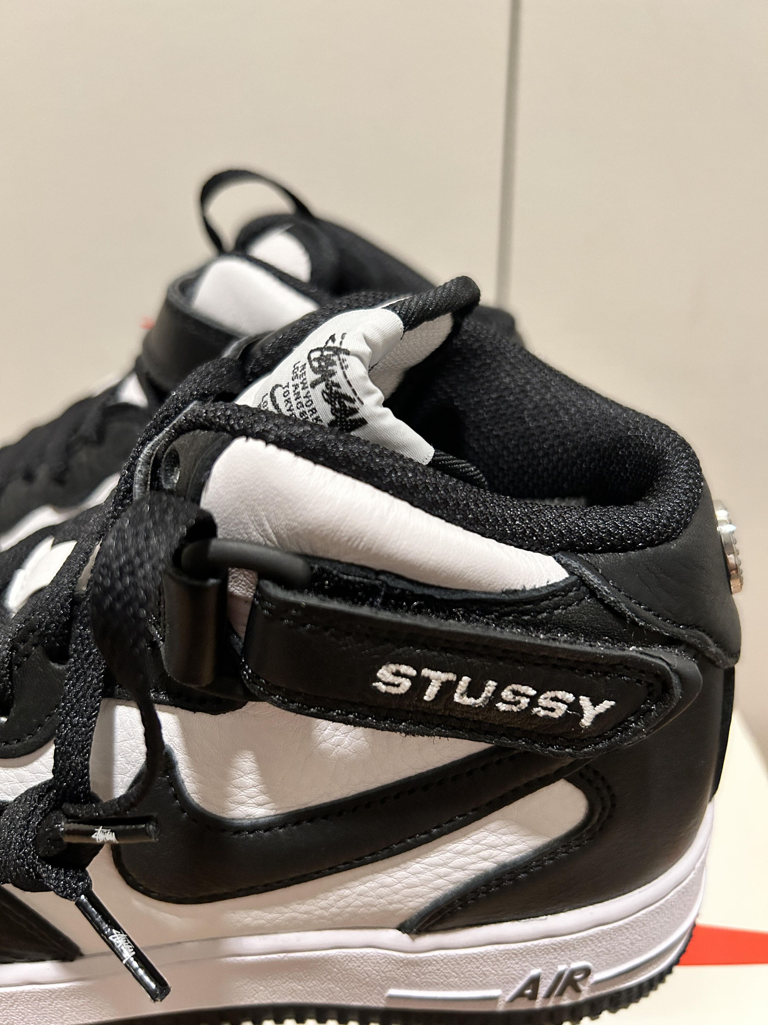 Nike × Stussy Nike Air Force 1 Mid x Stussy White Black 2022 Size US 6.5 / EU 39-40 - 8 Thumbnail