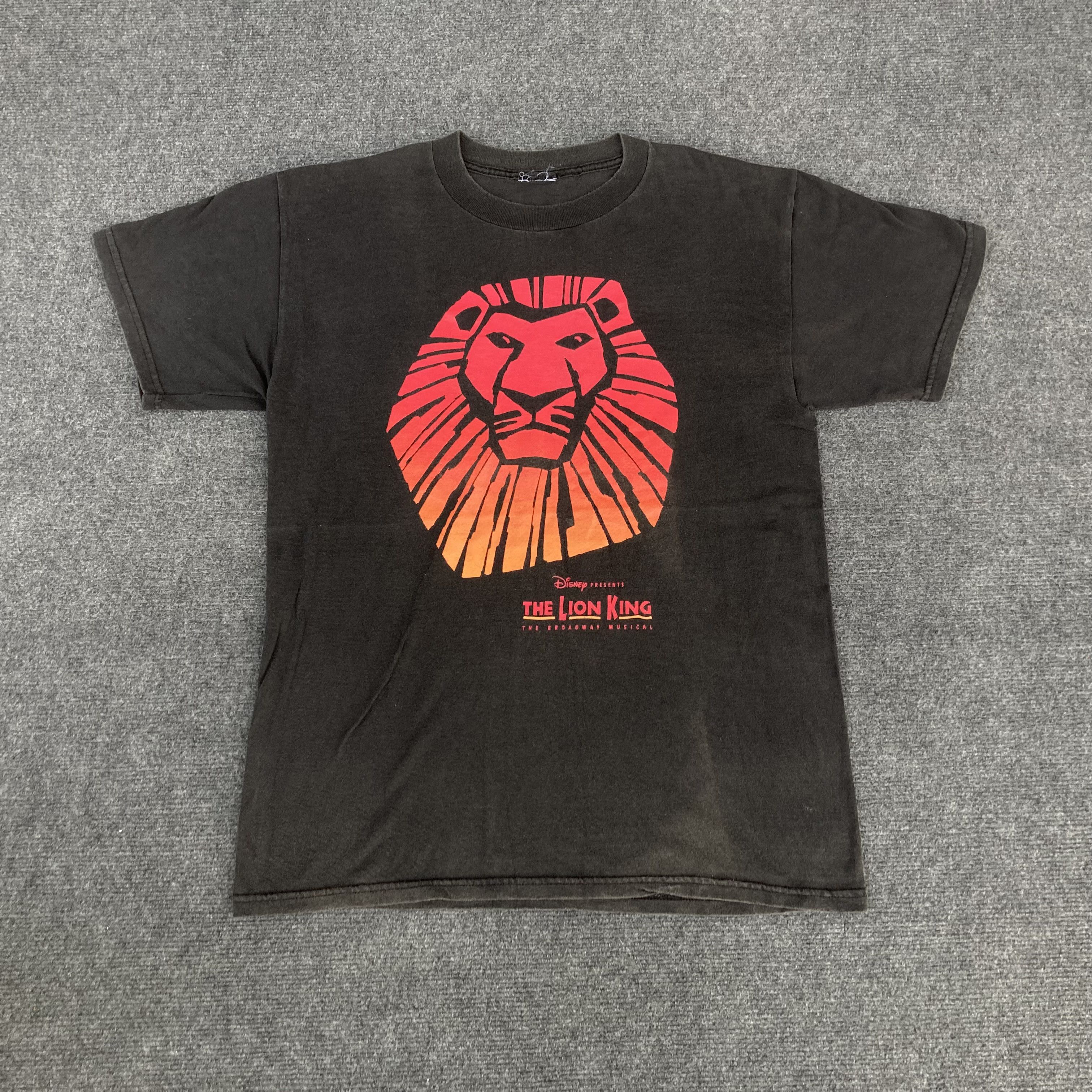 The Lion King Cartoon 90s T shirt