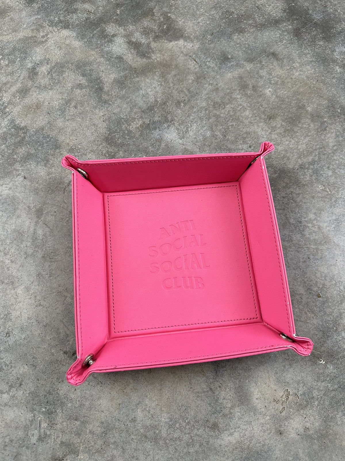 Anti Social Social Club Anti Social Social Club Pink Leather Vallet Tray ASSC Size ONE SIZE - 1 Thumbnail